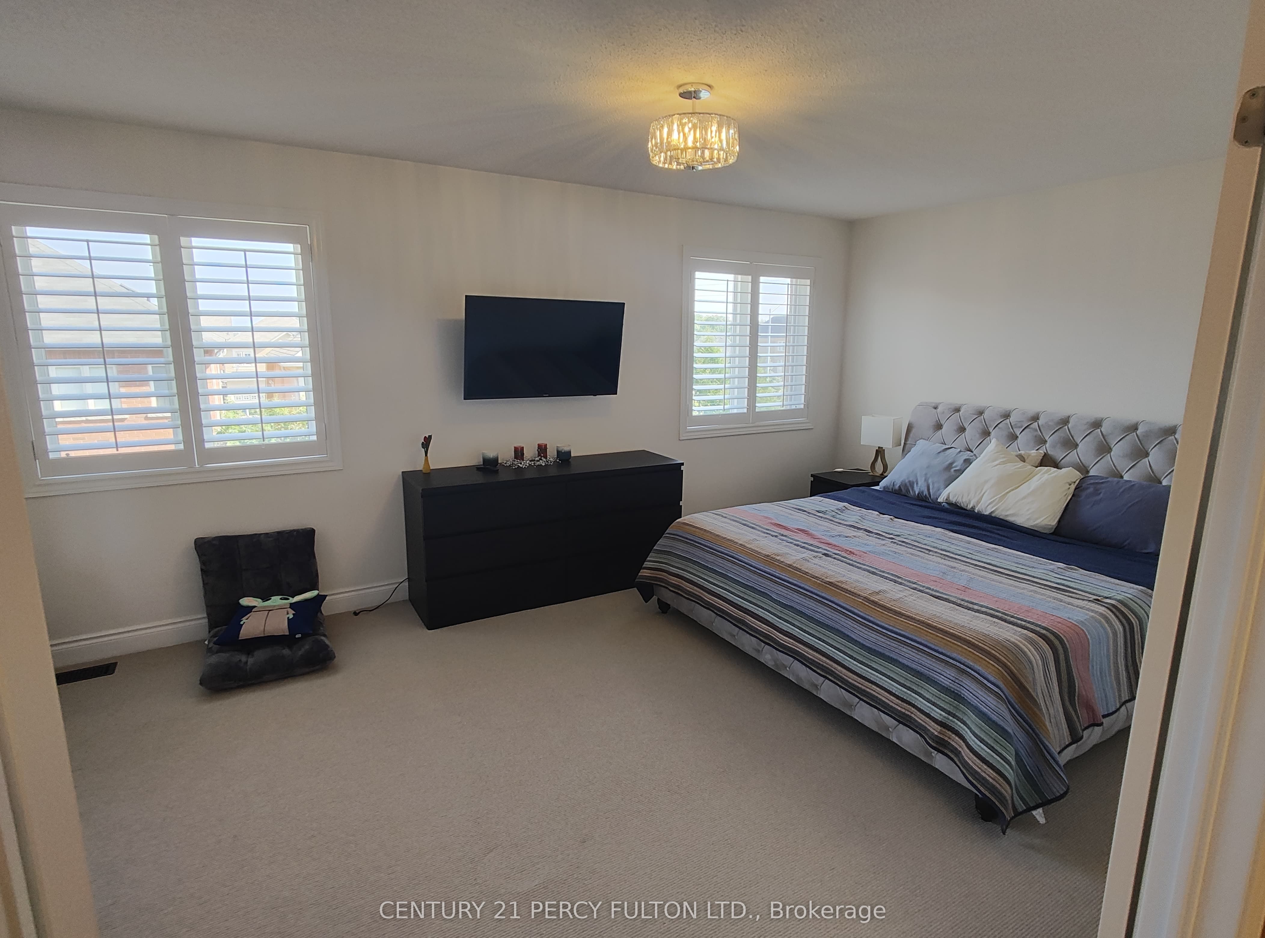21 Bowkett Drive Property Photo 11