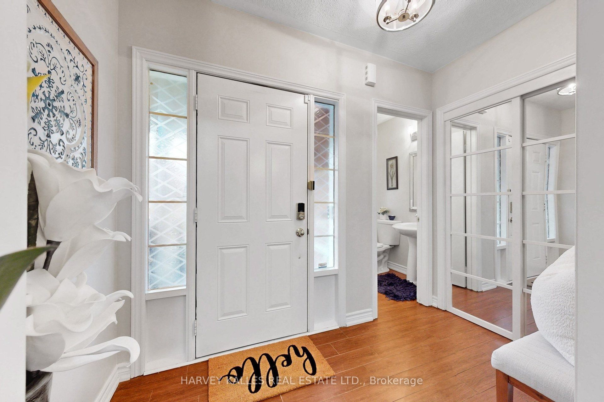 314 Dowson Loop Property Photo 3