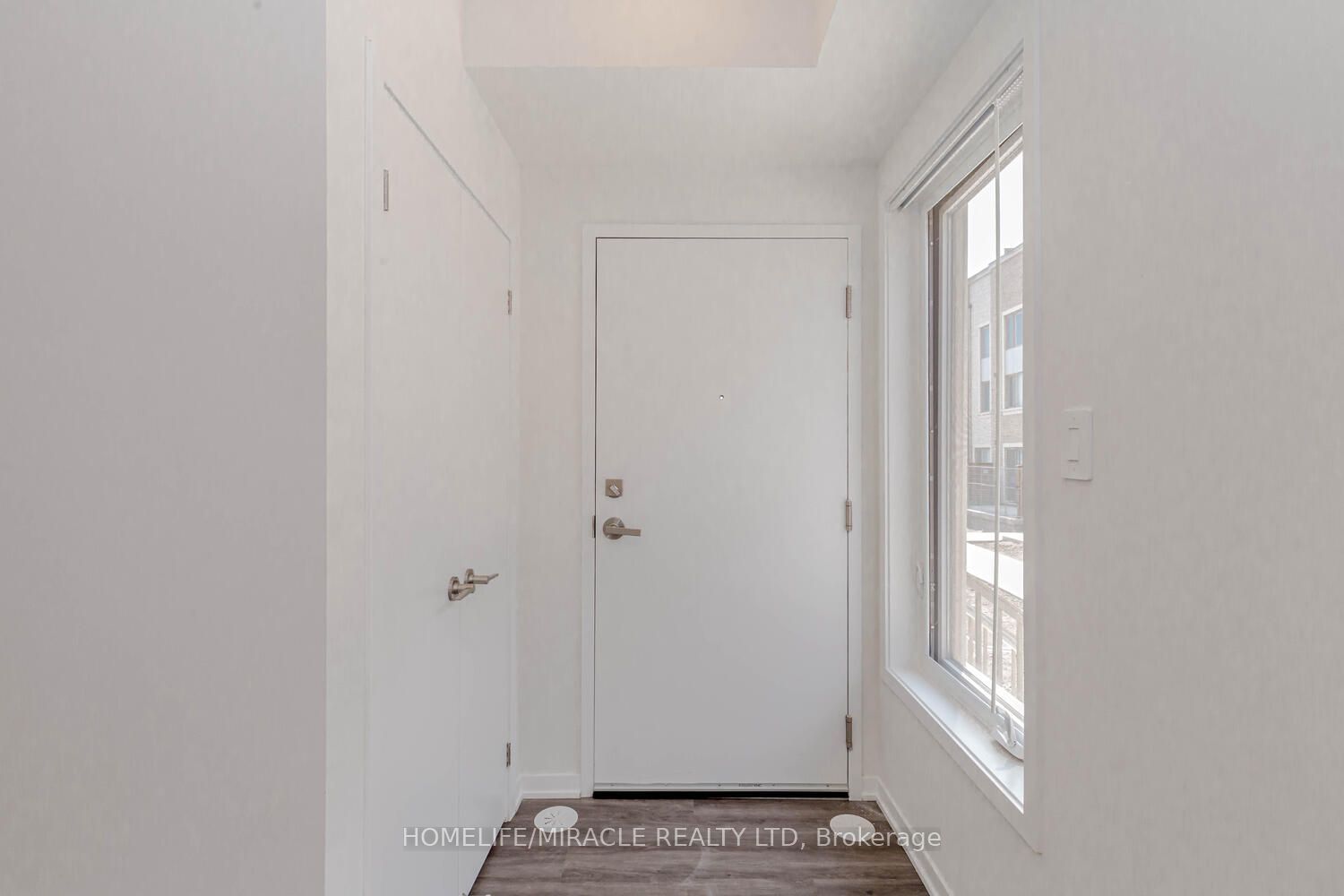11 Honeycrisp Crescent 5 Property Photo 3