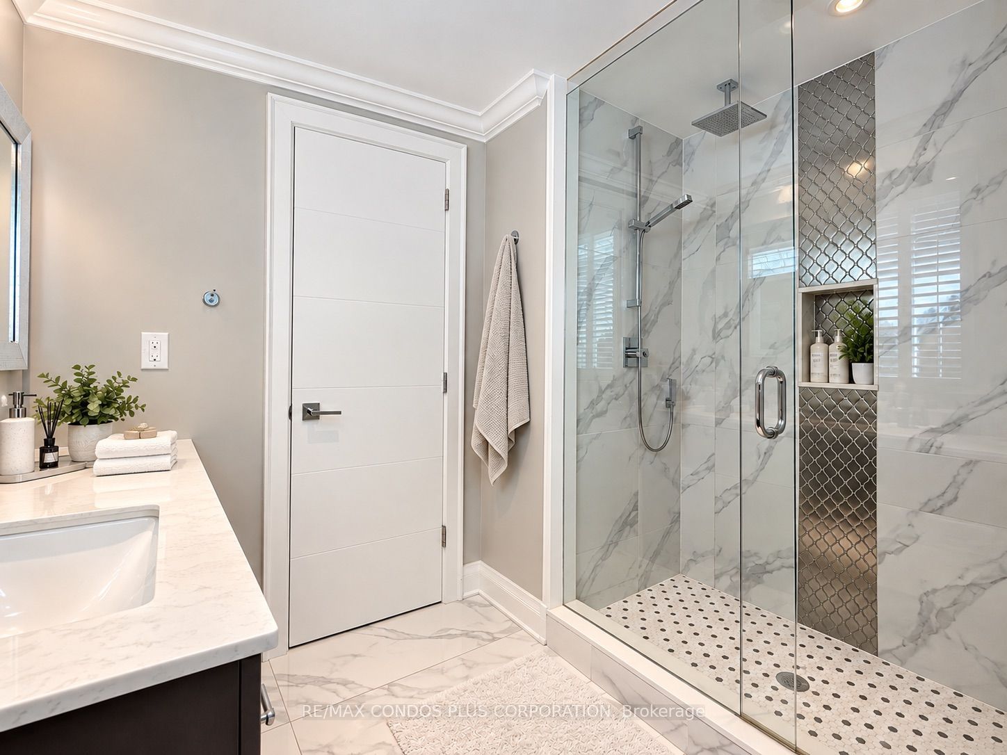 57 Colvin Crescent Property Photo 17