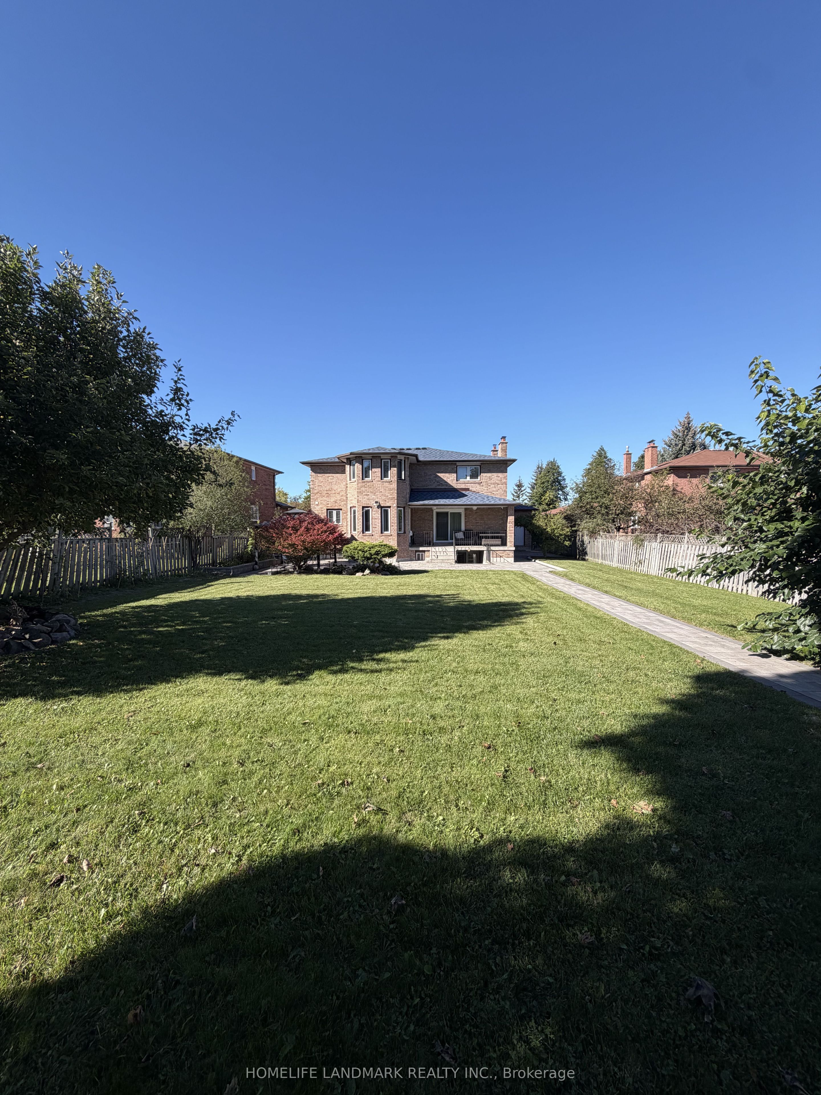 11 Ravenhill Crescent Property Photo 18