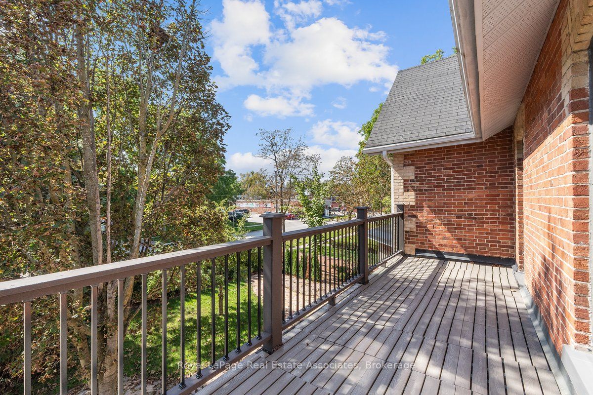 52 Cameron Street E Property Photo 32