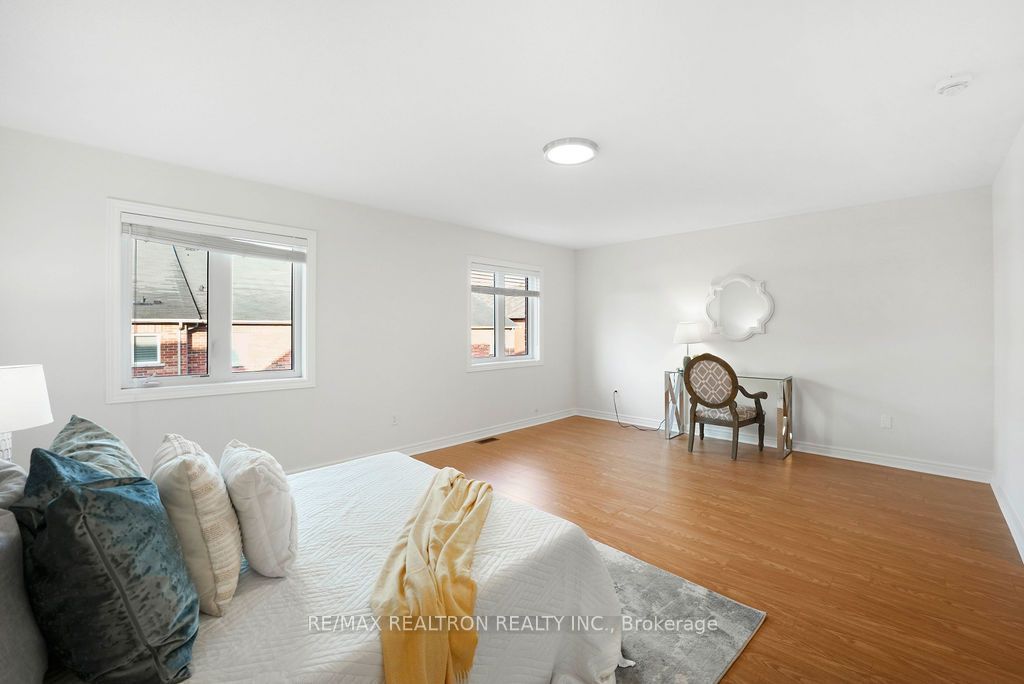 55 Drum Street Property Photo 35