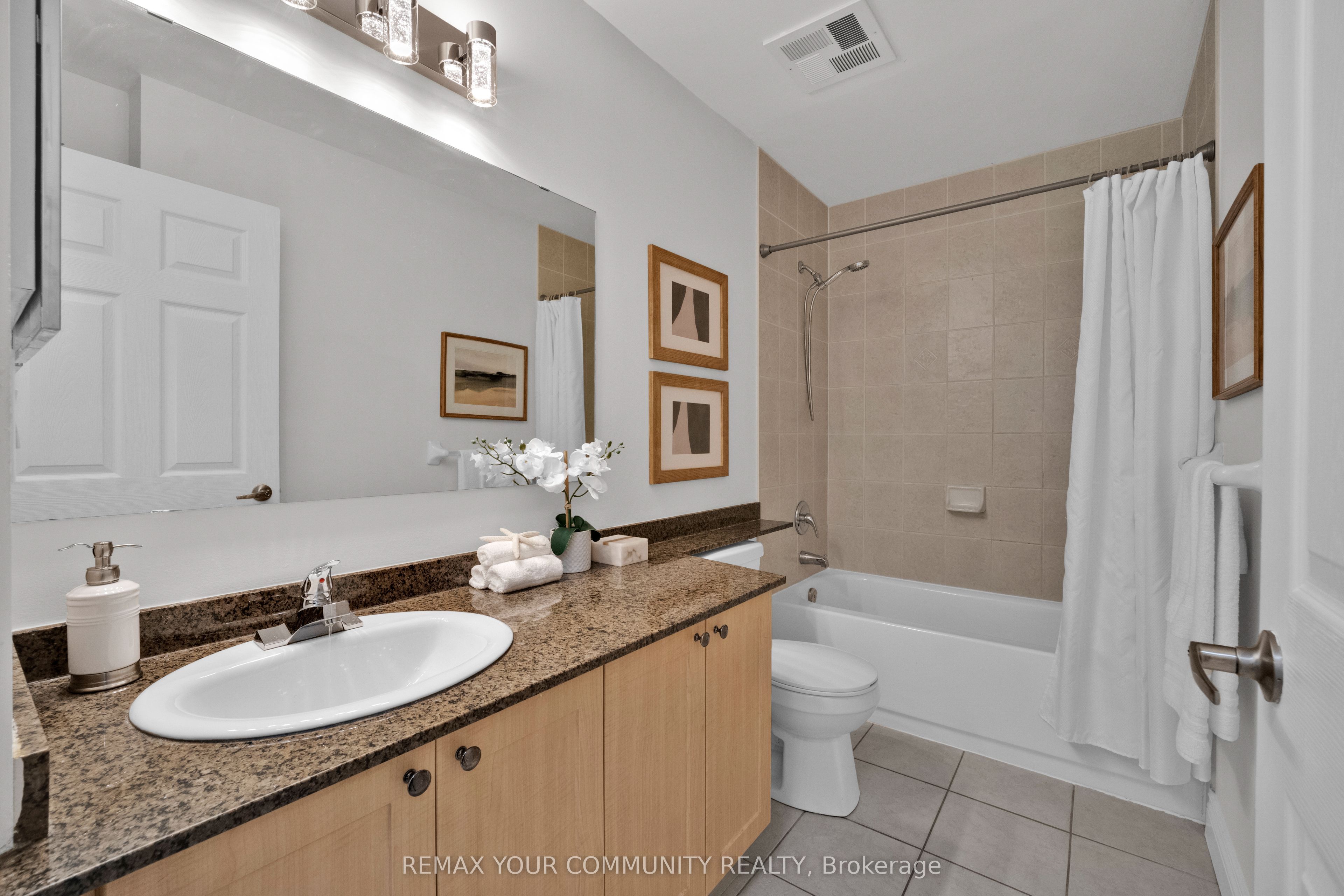 10211 Keele Street 224 Property Photo 9