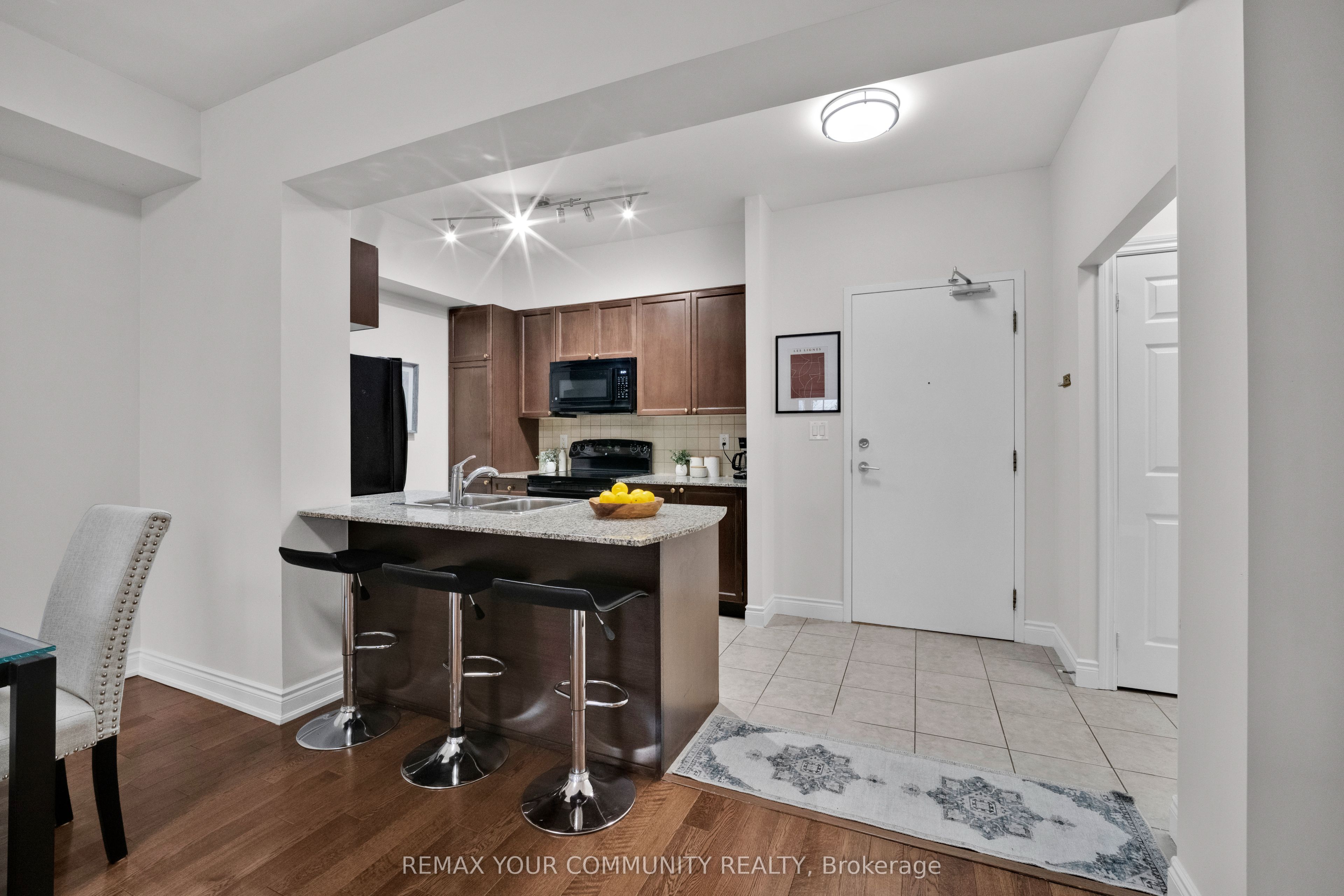 10211 Keele Street 224 Property Photo 13