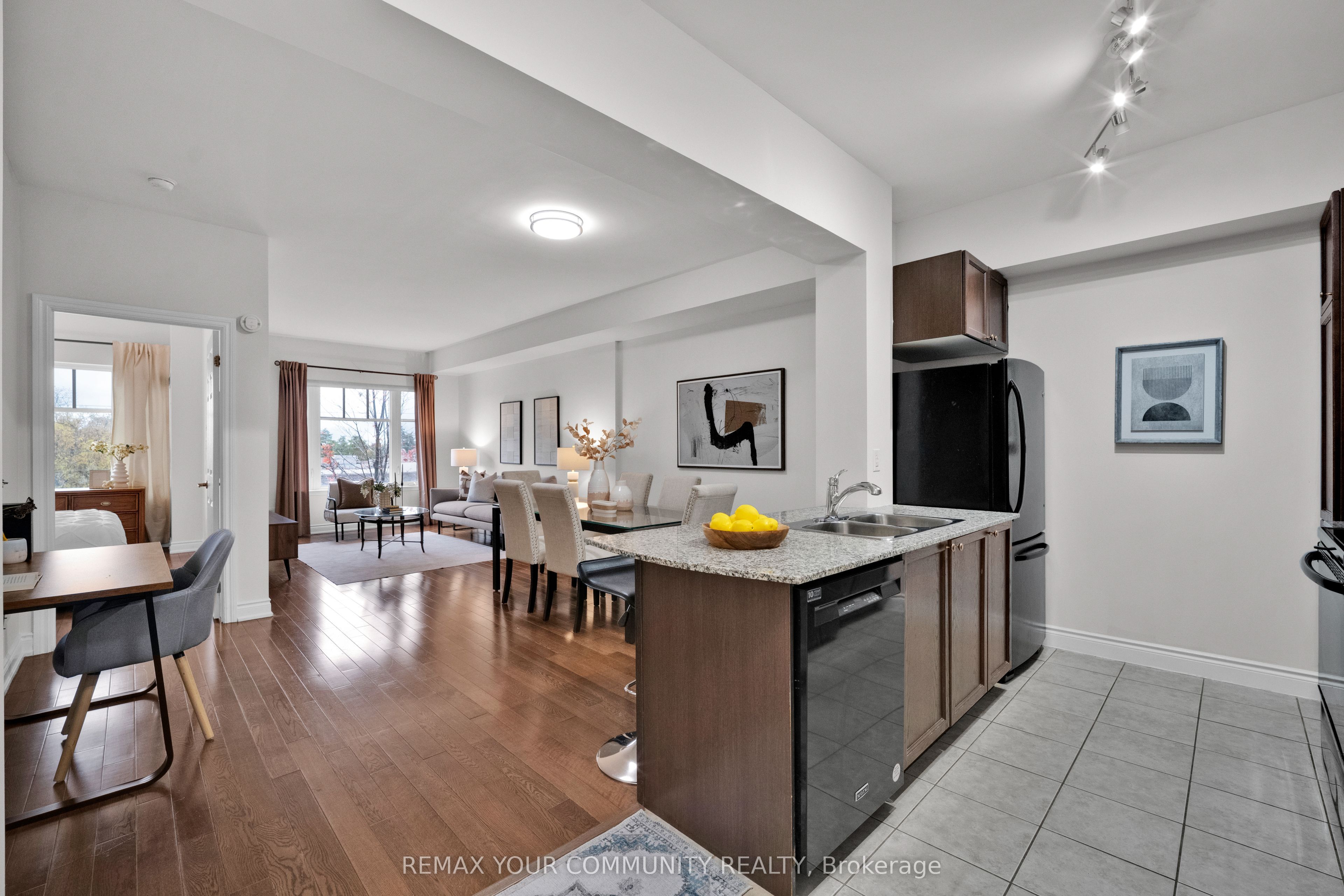 10211 Keele Street 224 Property Photo 15