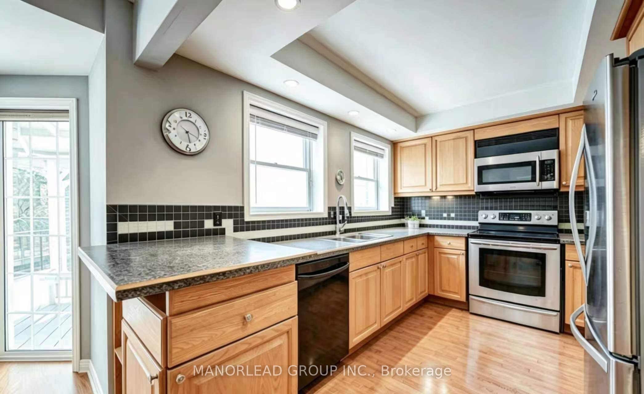 36 Hedgewood Drive Property Photo 8