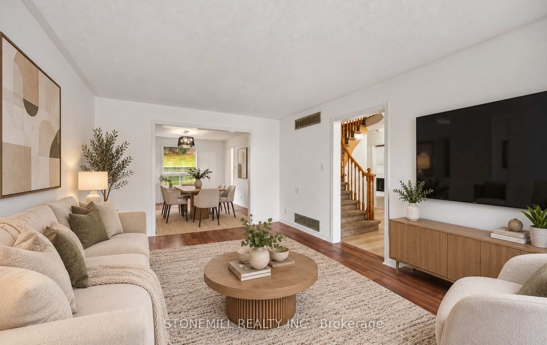 76 Collings Avenue Property Photo 8