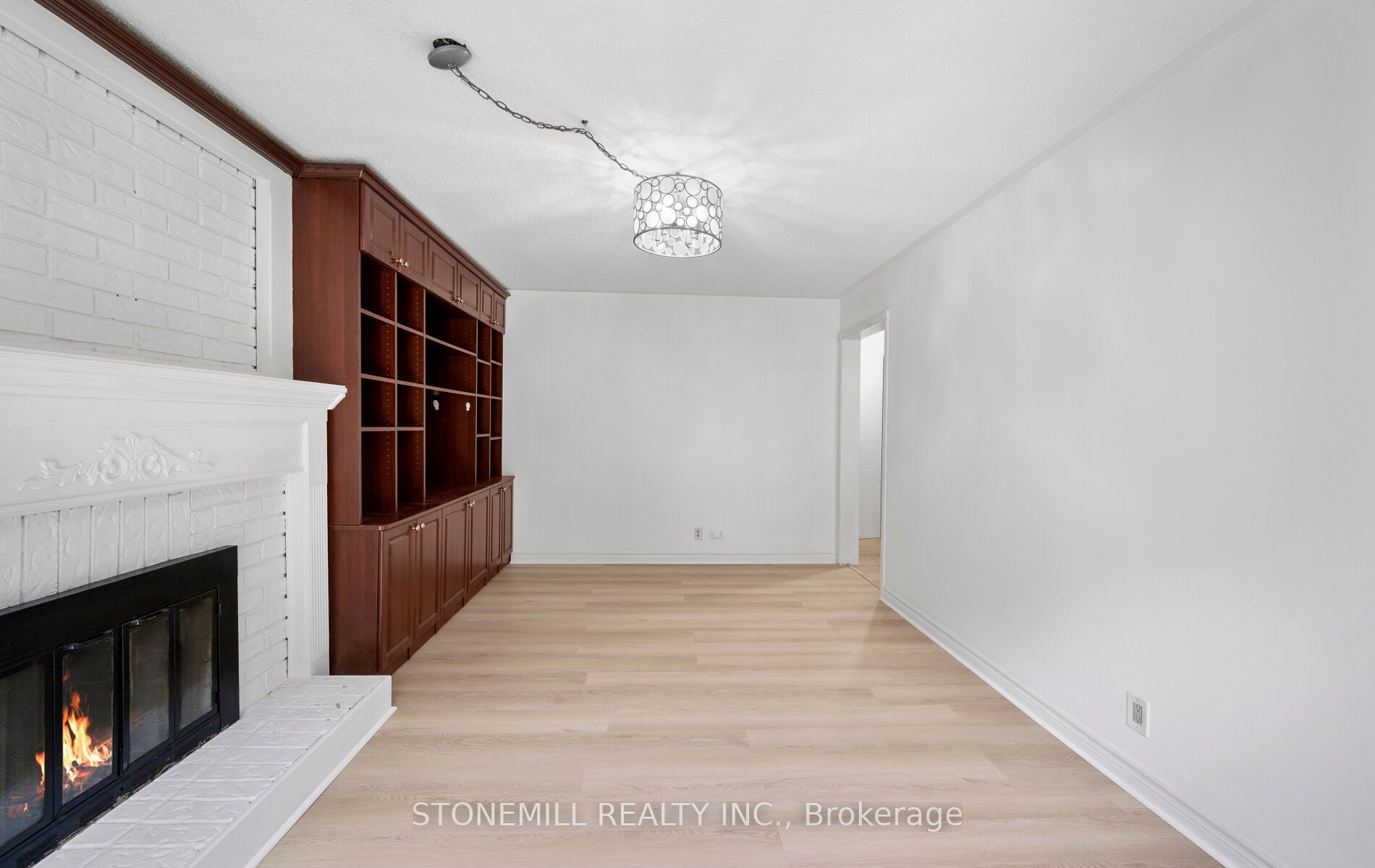 76 Collings Avenue Property Photo 16