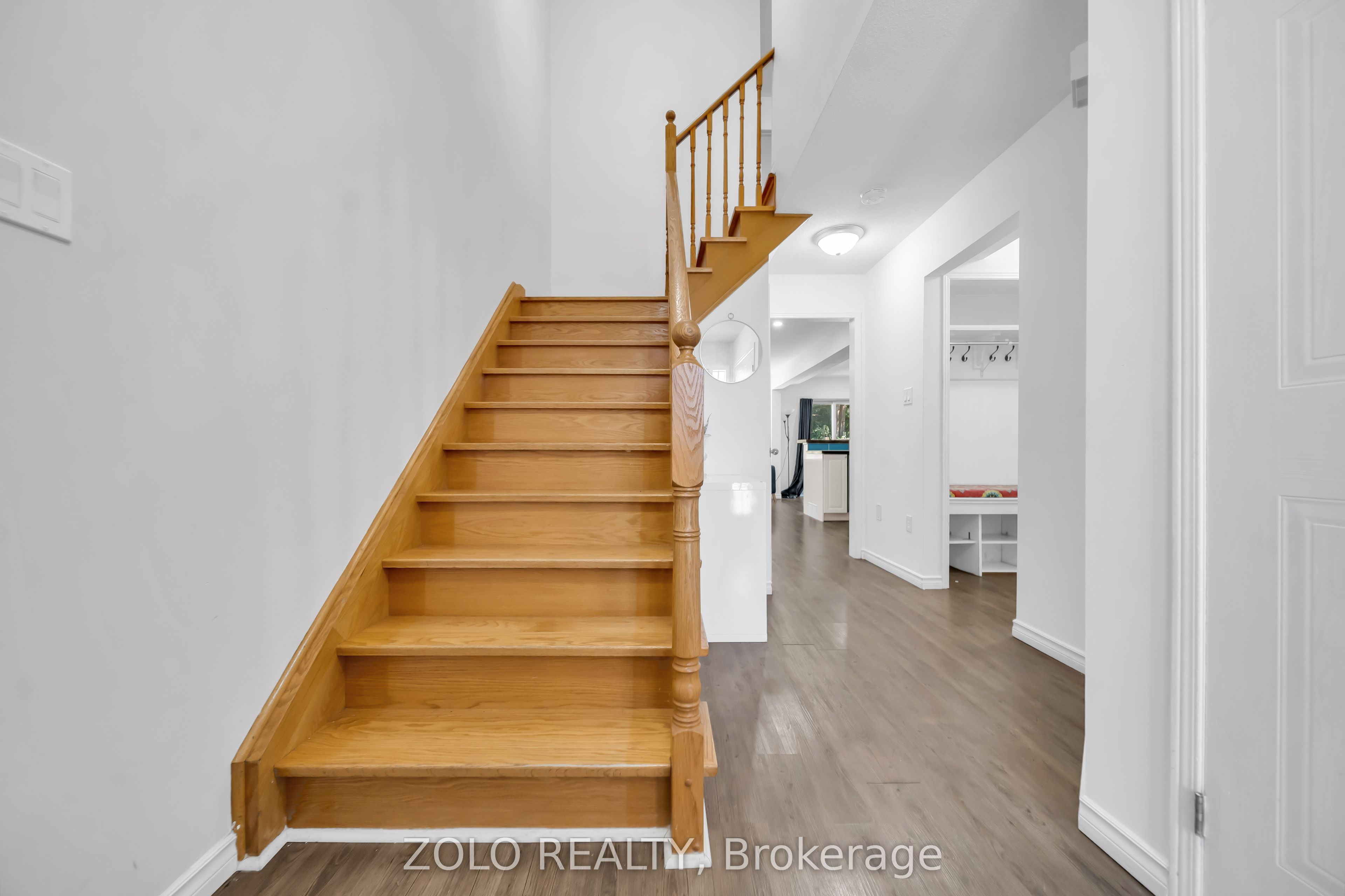 215 Park Drive Property Photo 7