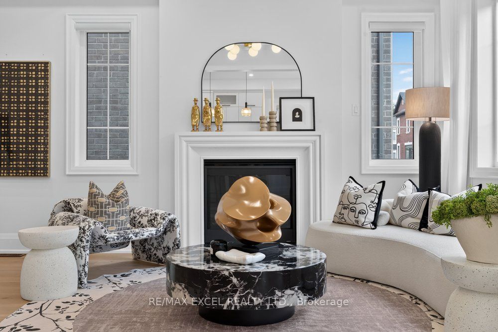 17 Cinquefoil Street Property Photo 17