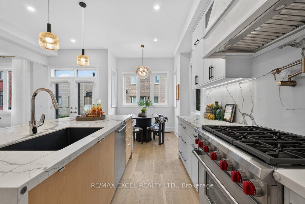 17 Cinquefoil Street Property Photo 25