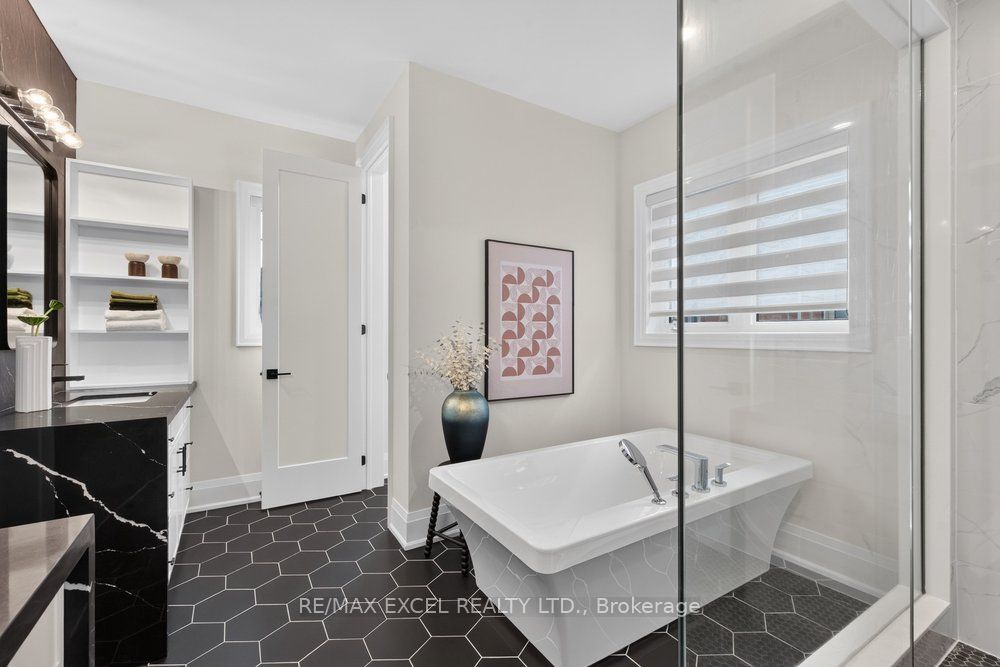 17 Cinquefoil Street Property Photo 35