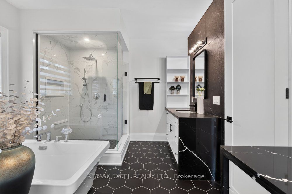 17 Cinquefoil Street Property Photo 36