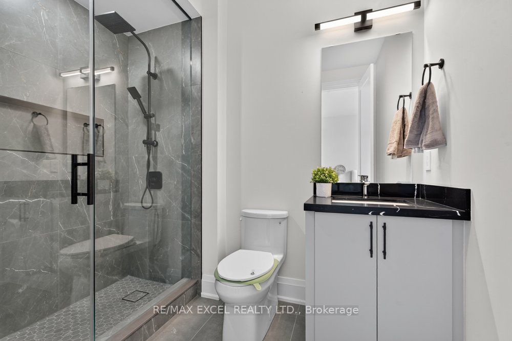 17 Cinquefoil Street Property Photo 40