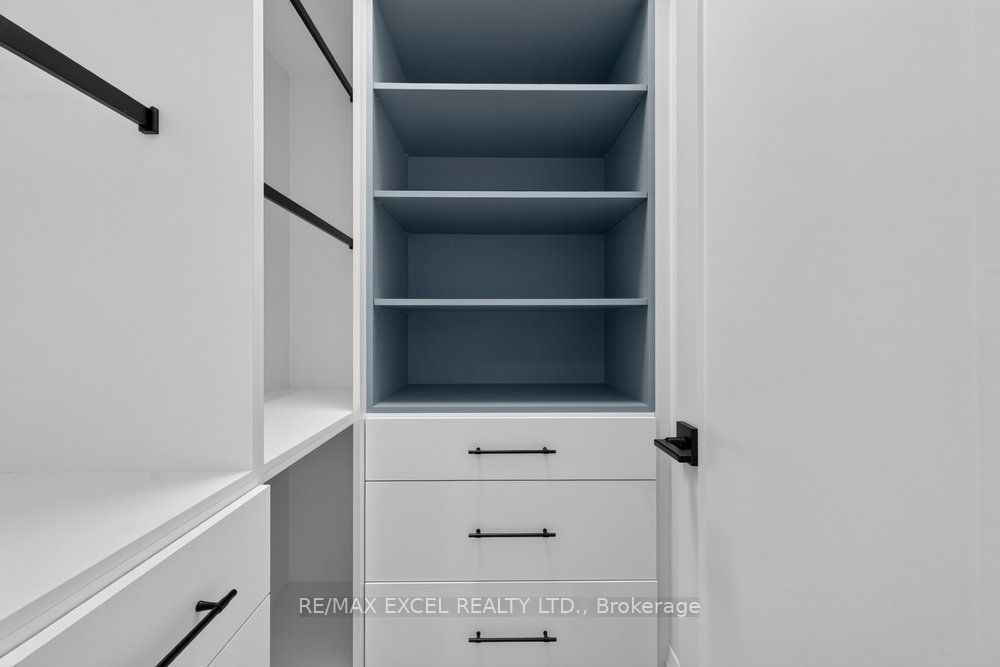 17 Cinquefoil Street Property Photo 44
