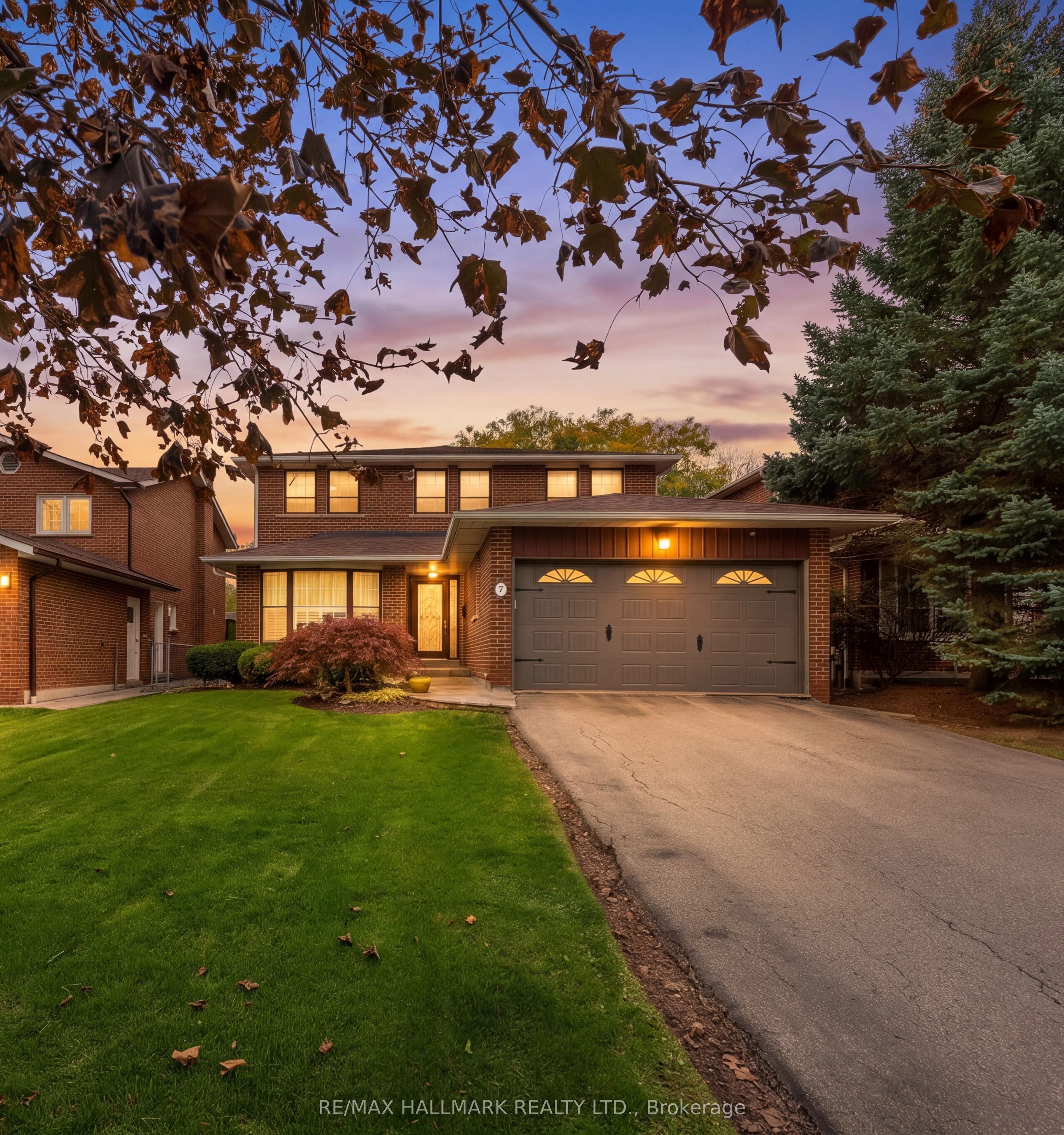 7 Charnwood Place Property Photo 1