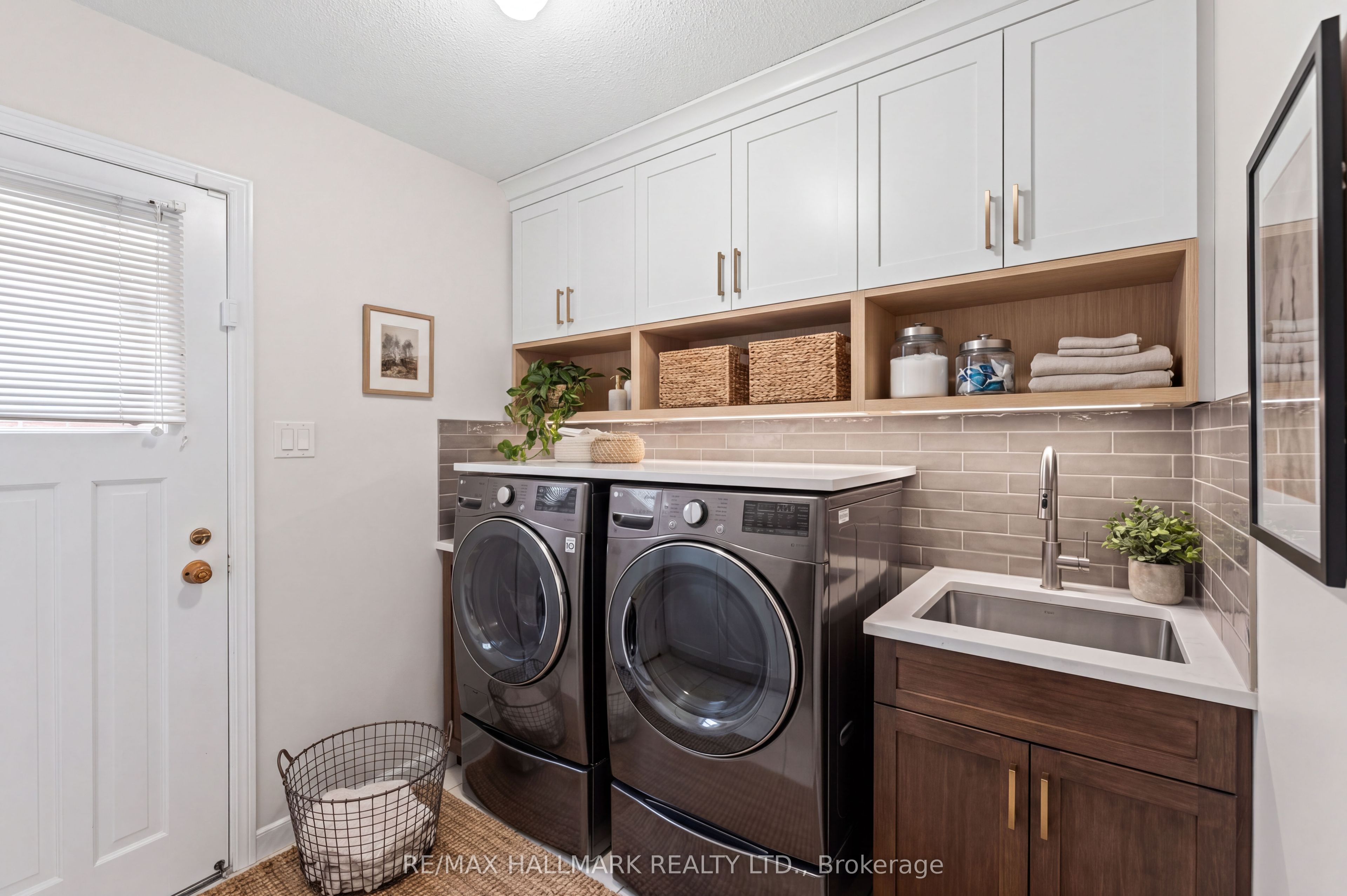 7 Charnwood Place Property Photo 8