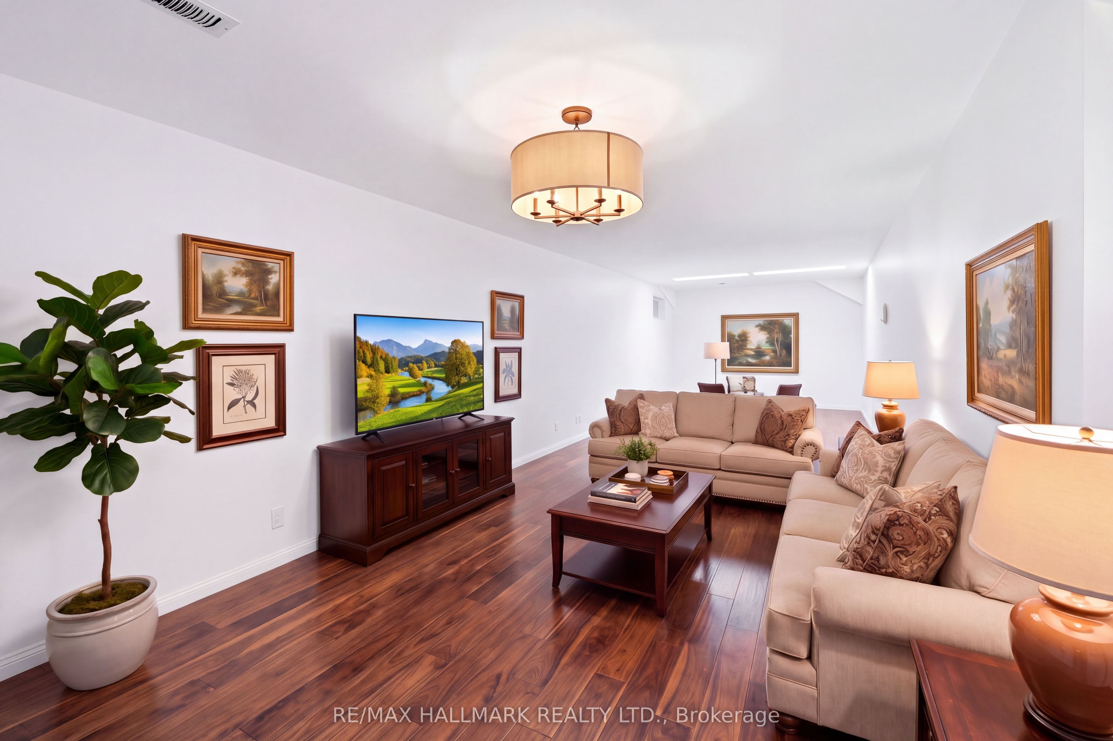 7 Charnwood Place Property Photo 15