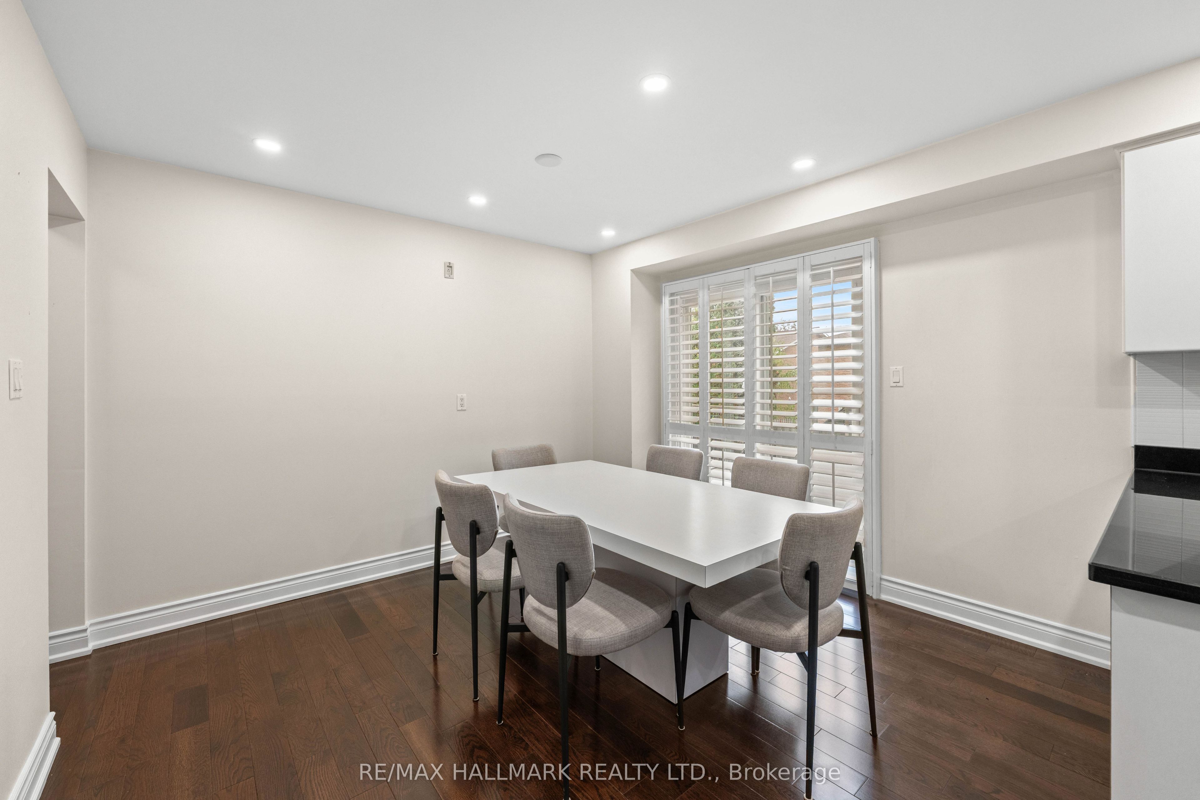 7 Charnwood Place Property Photo 22