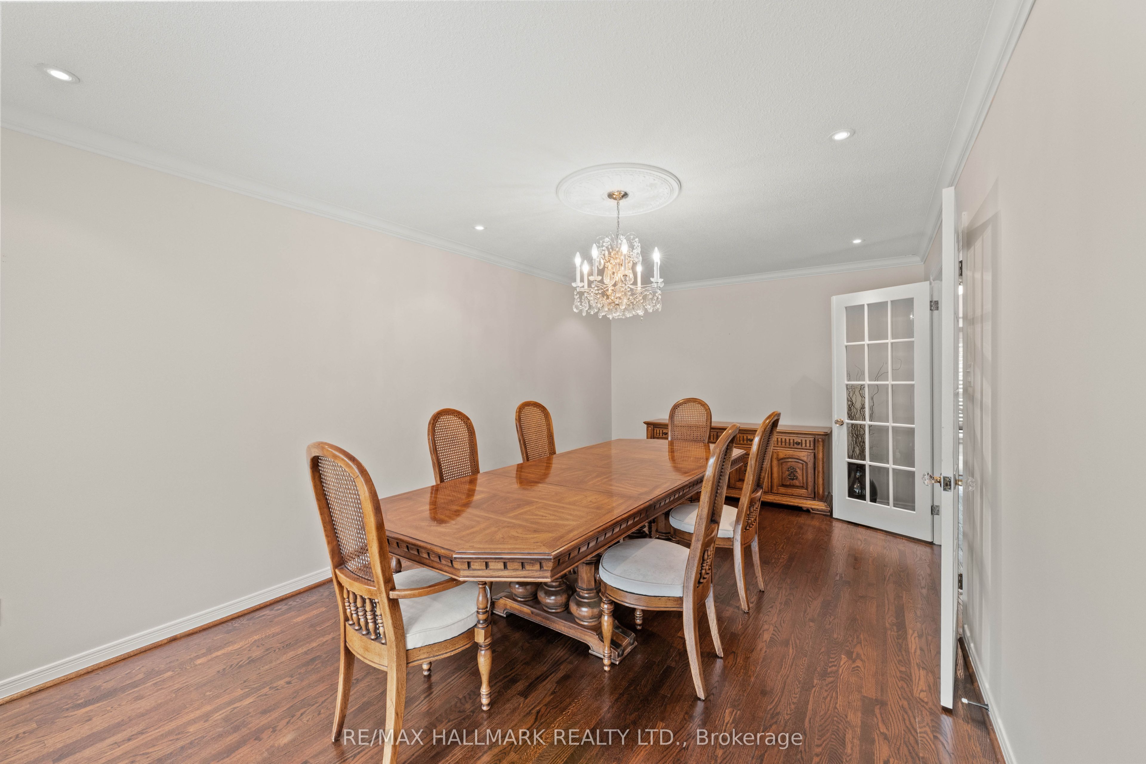 7 Charnwood Place Property Photo 28