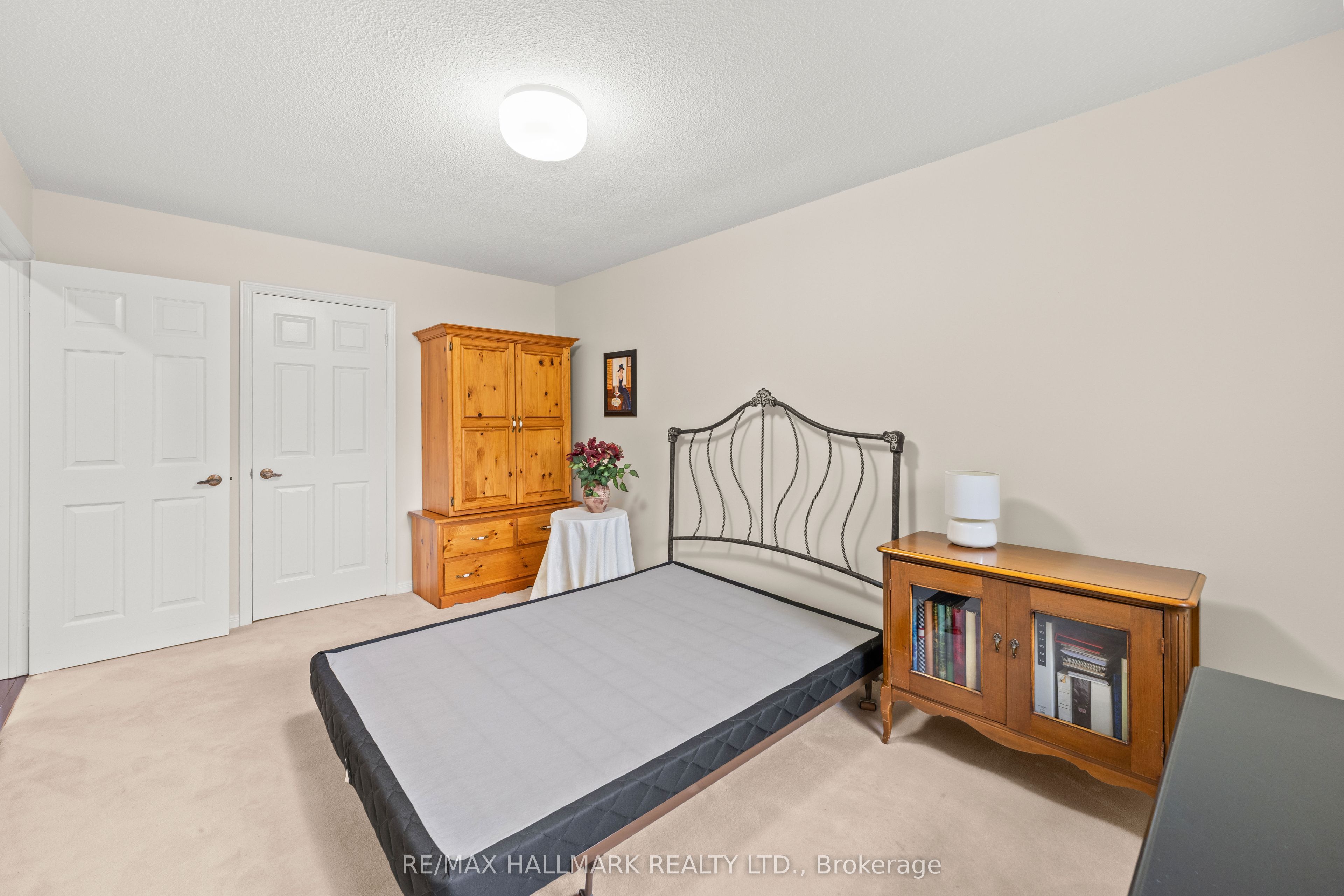 7 Charnwood Place Property Photo 37