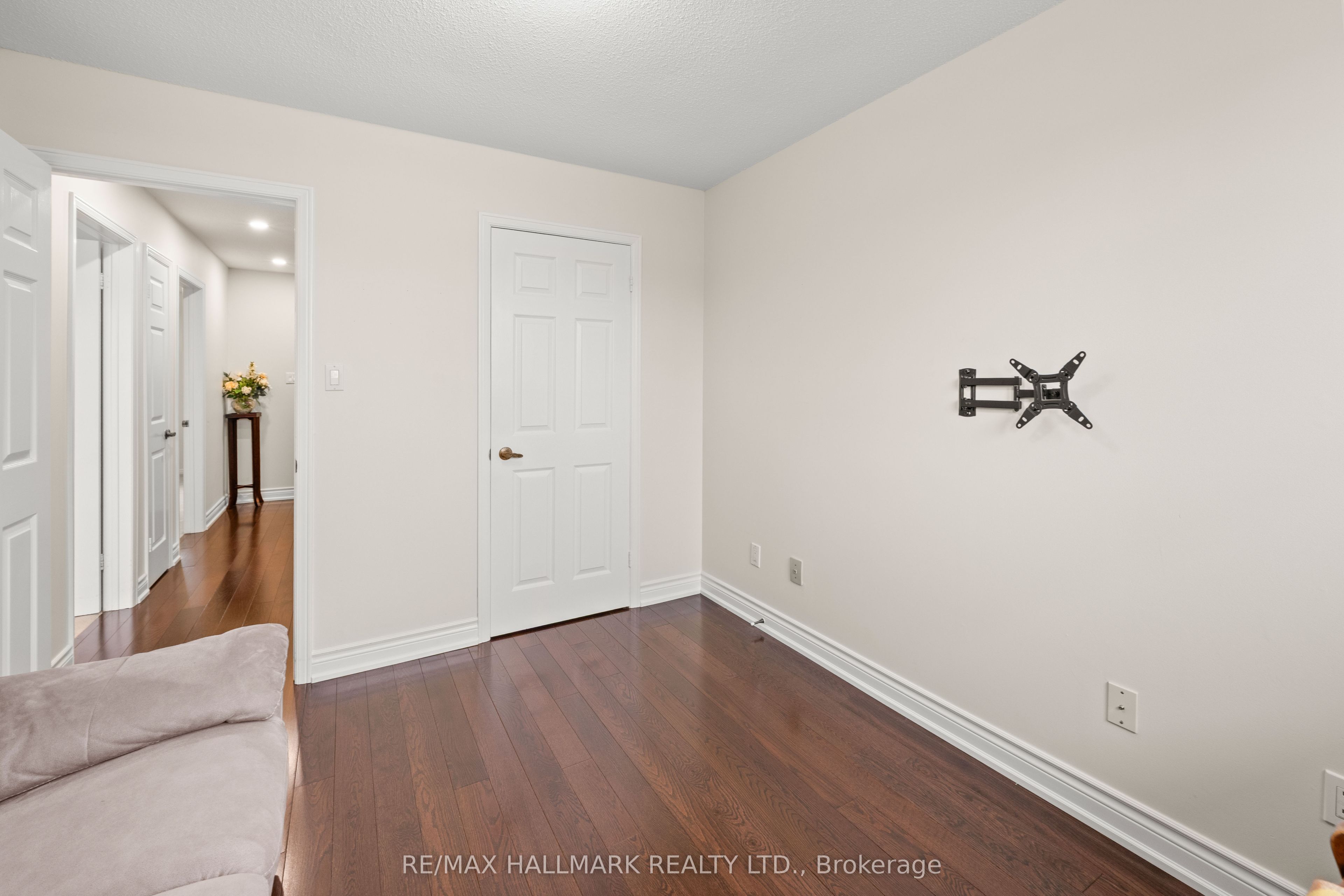 7 Charnwood Place Property Photo 41