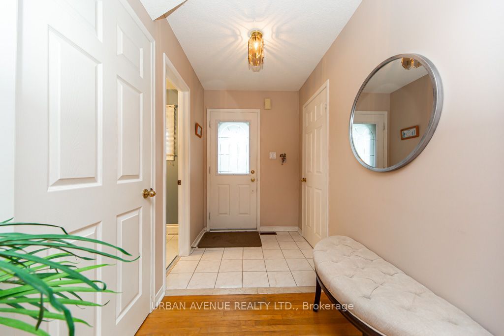 15 Natanya Boulevard Property Photo 7
