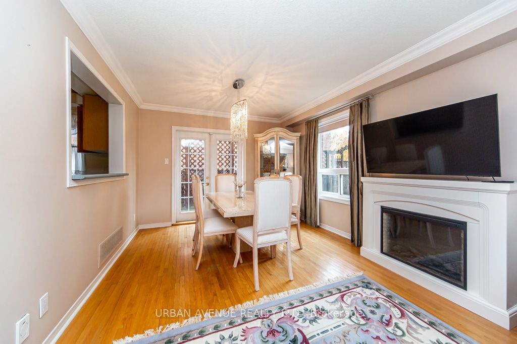15 Natanya Boulevard Property Photo 10