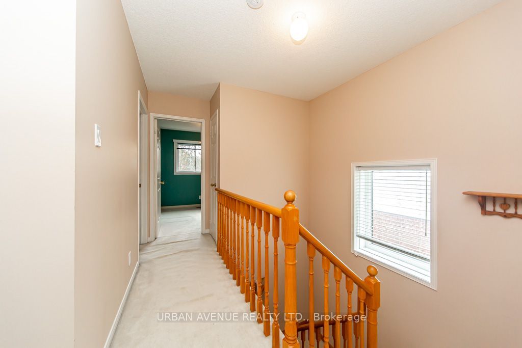 15 Natanya Boulevard Property Photo 19
