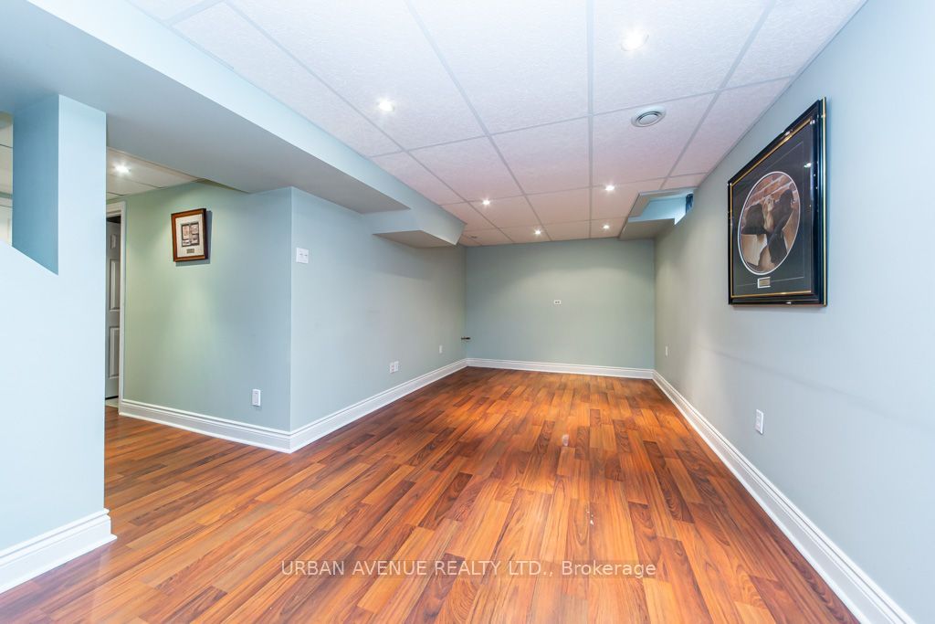 15 Natanya Boulevard Property Photo 25