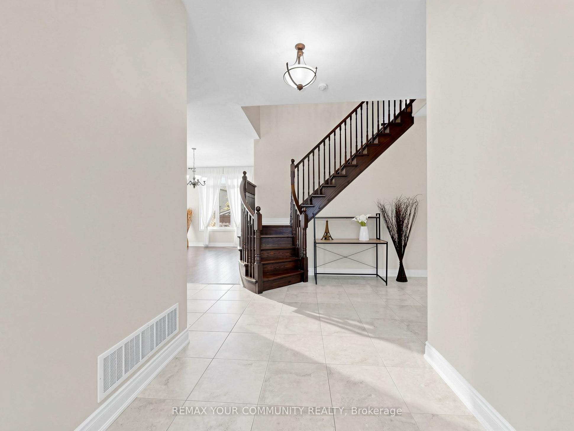44 Tim Jacobs Drive Property Photo 16