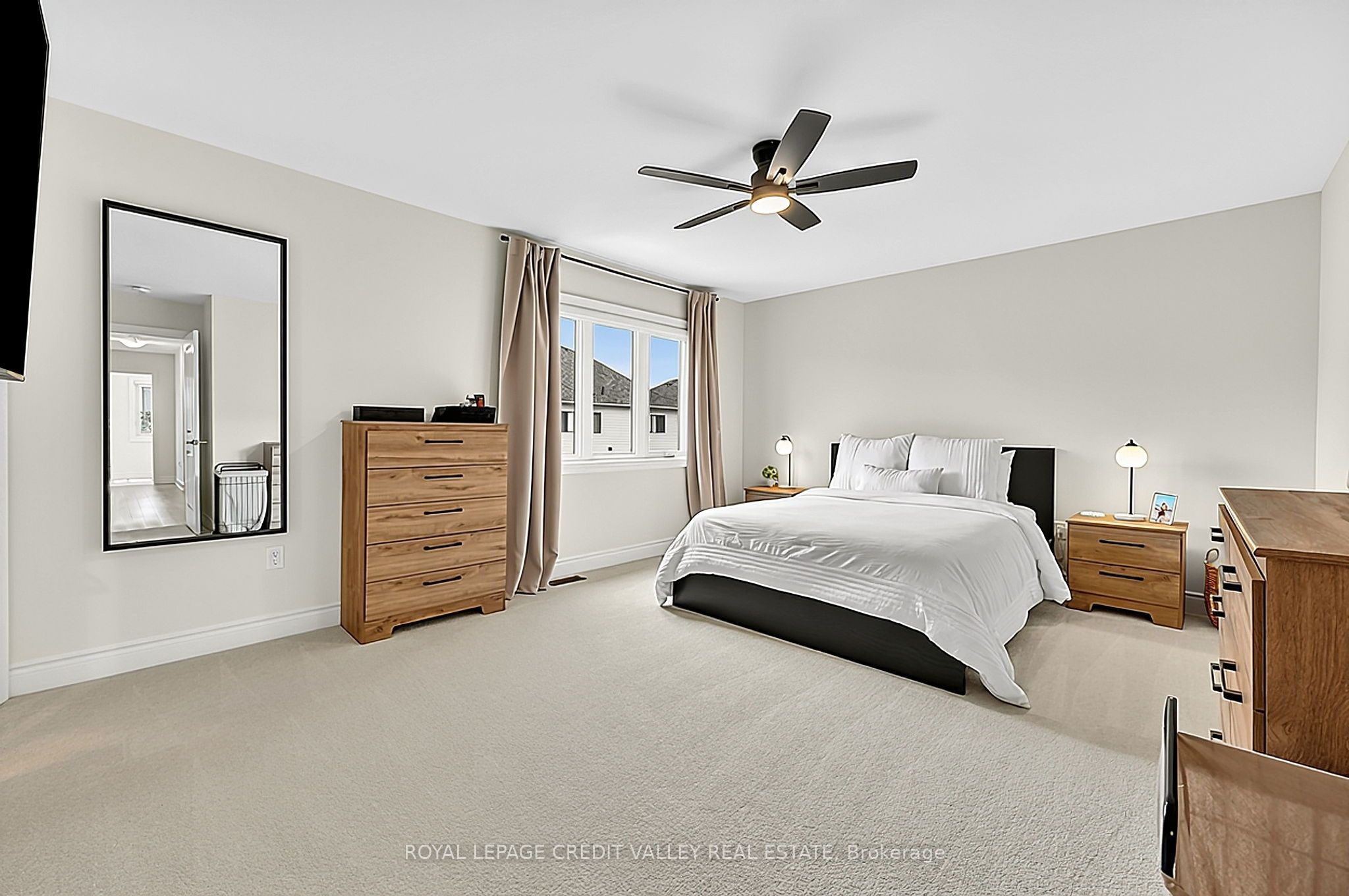 112 Lorne Thomas Place Property Photo 22