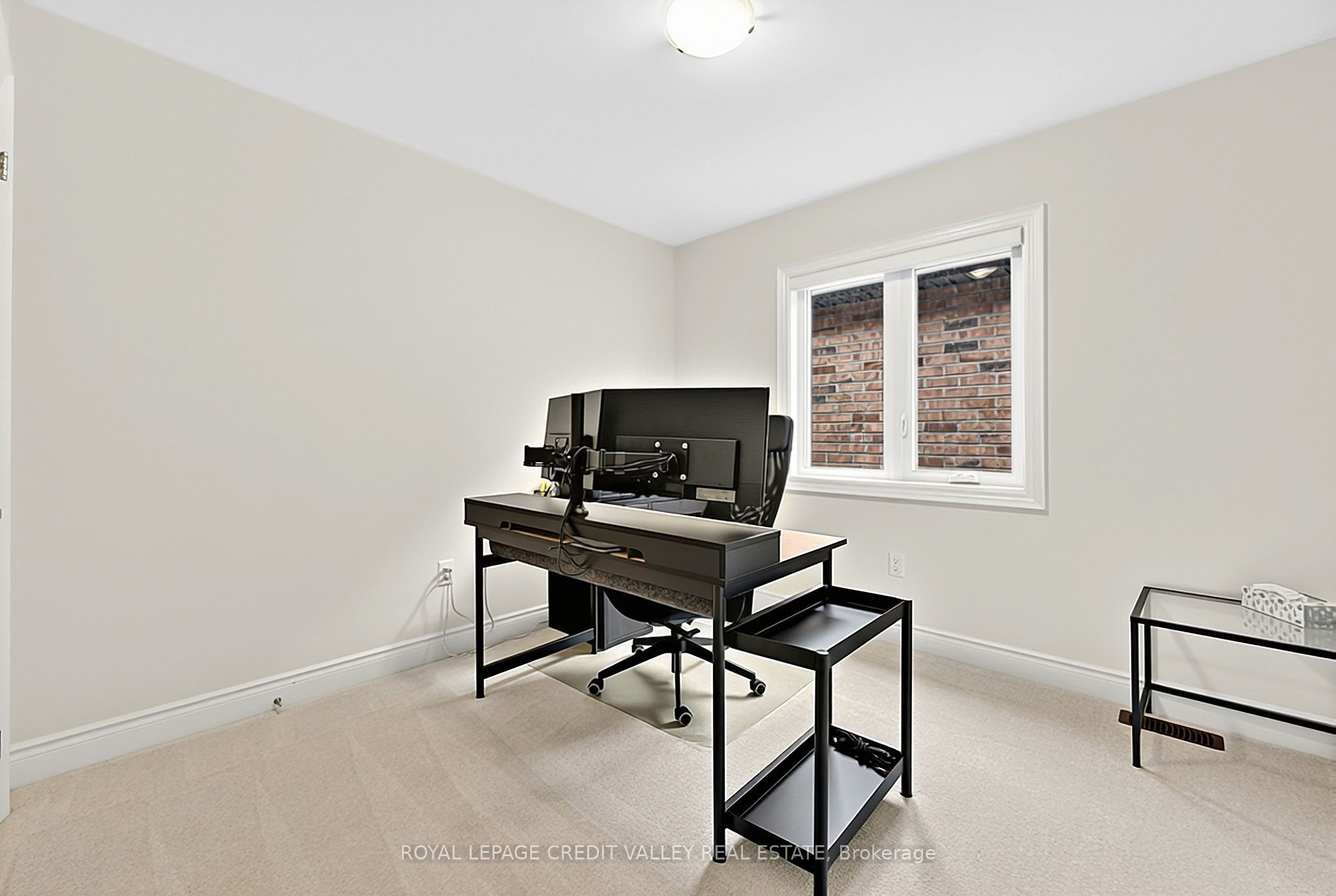 112 Lorne Thomas Place Property Photo 29
