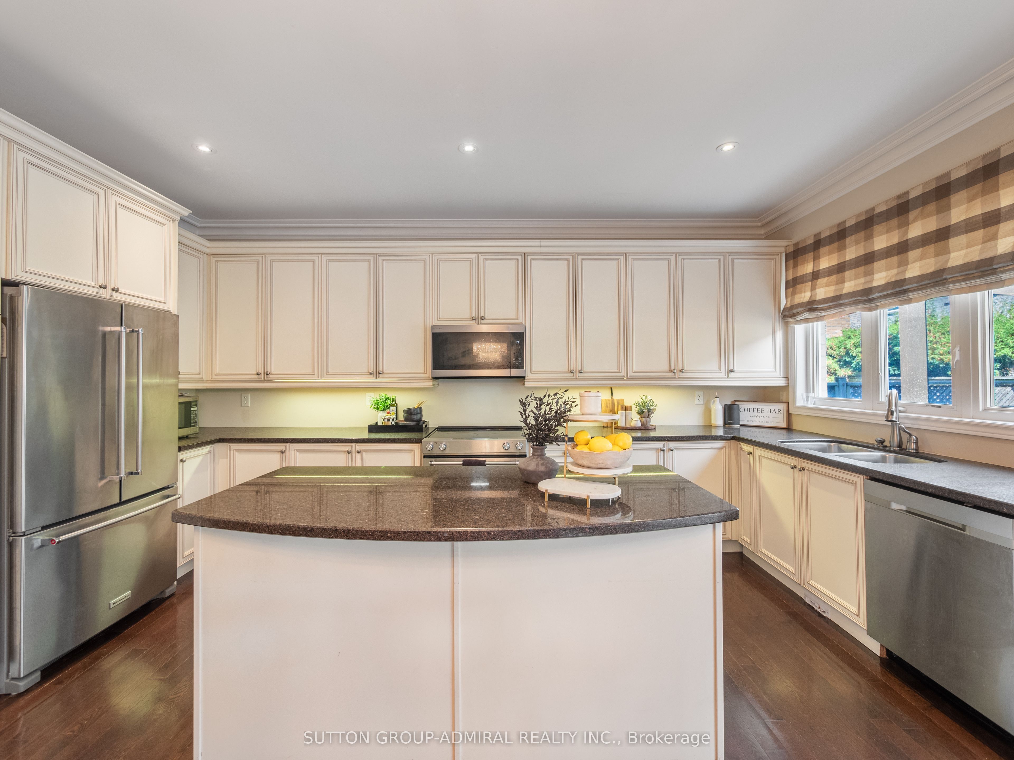 87 Rivington Avenue Property Photo 13
