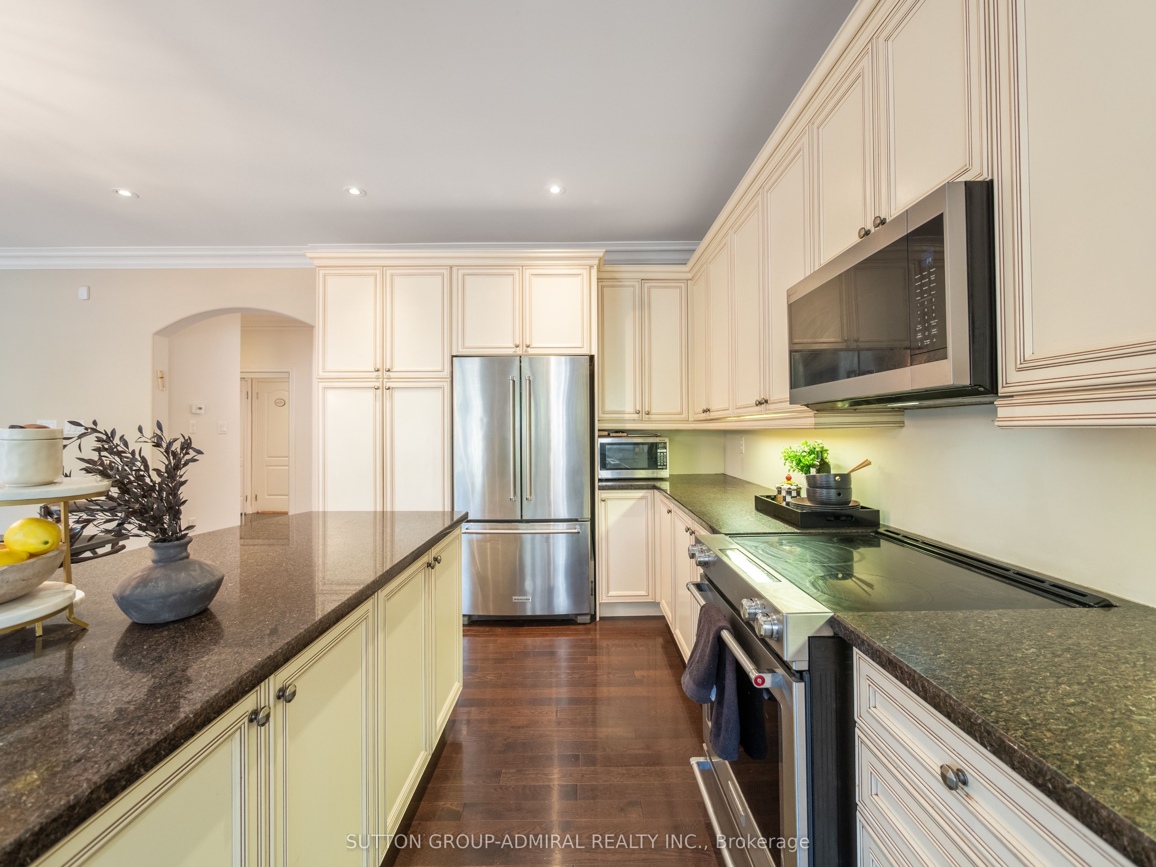 87 Rivington Avenue Property Photo 17