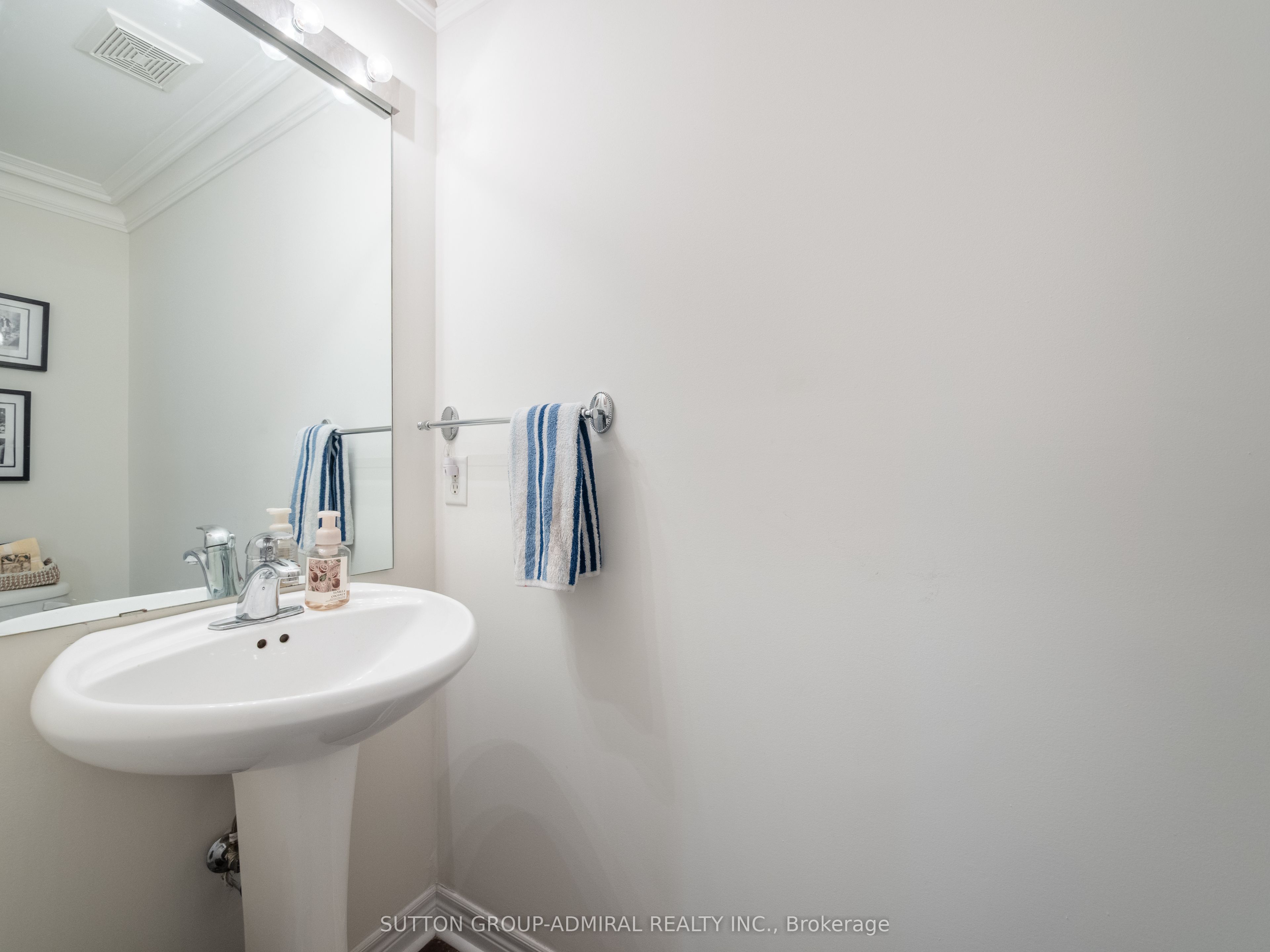 87 Rivington Avenue Property Photo 22