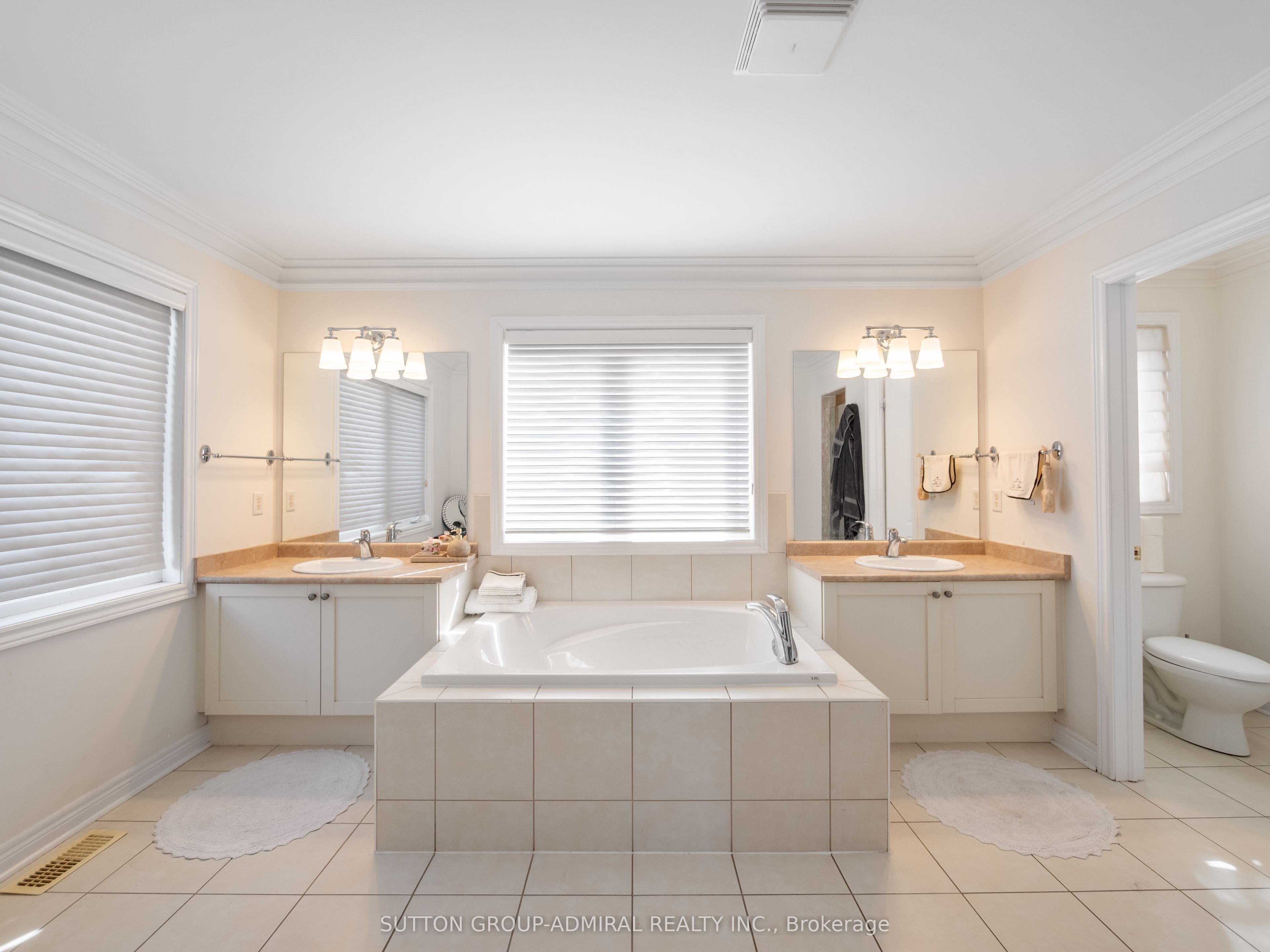 87 Rivington Avenue Property Photo 31