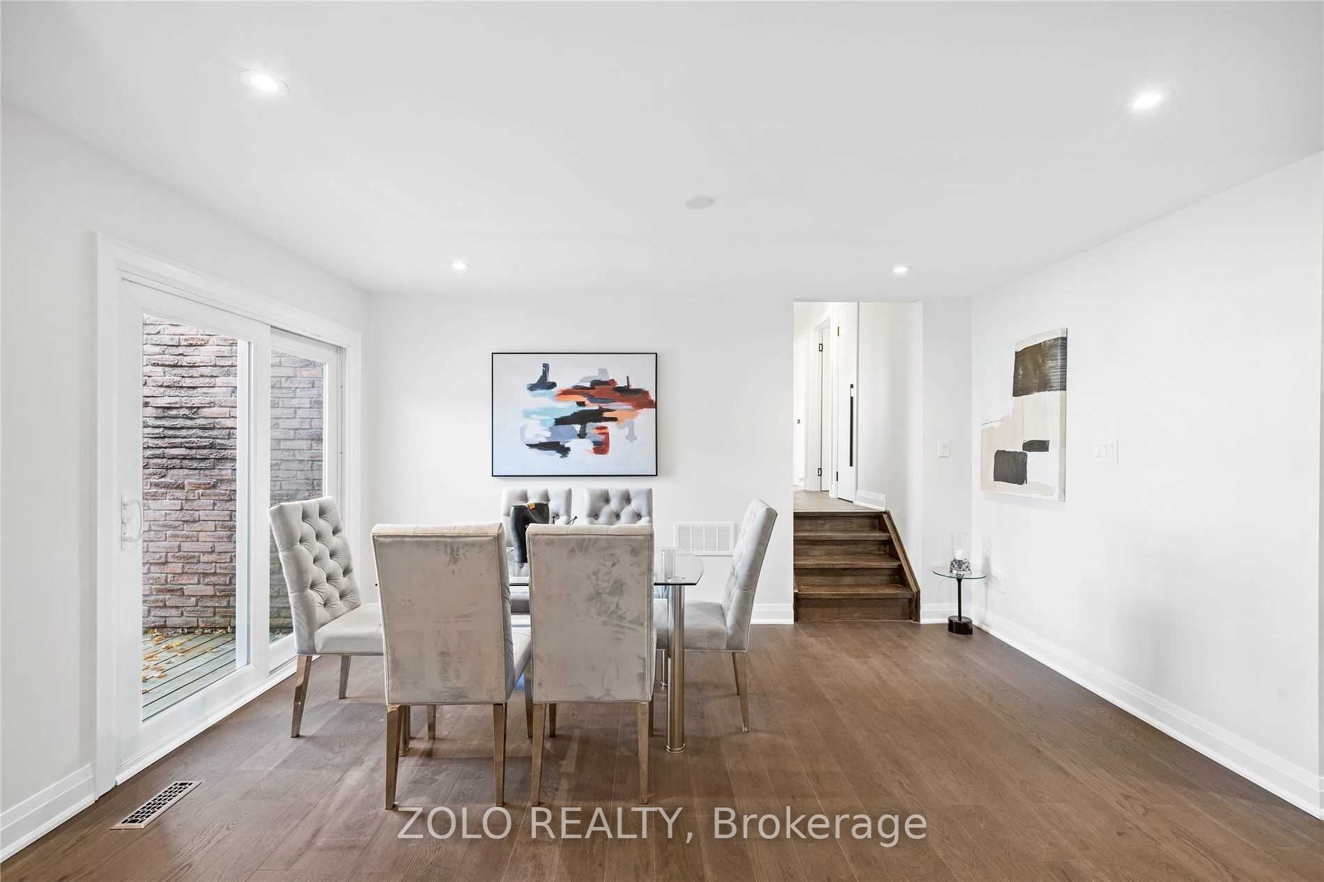 20 Eastman Crescent Property Photo 3