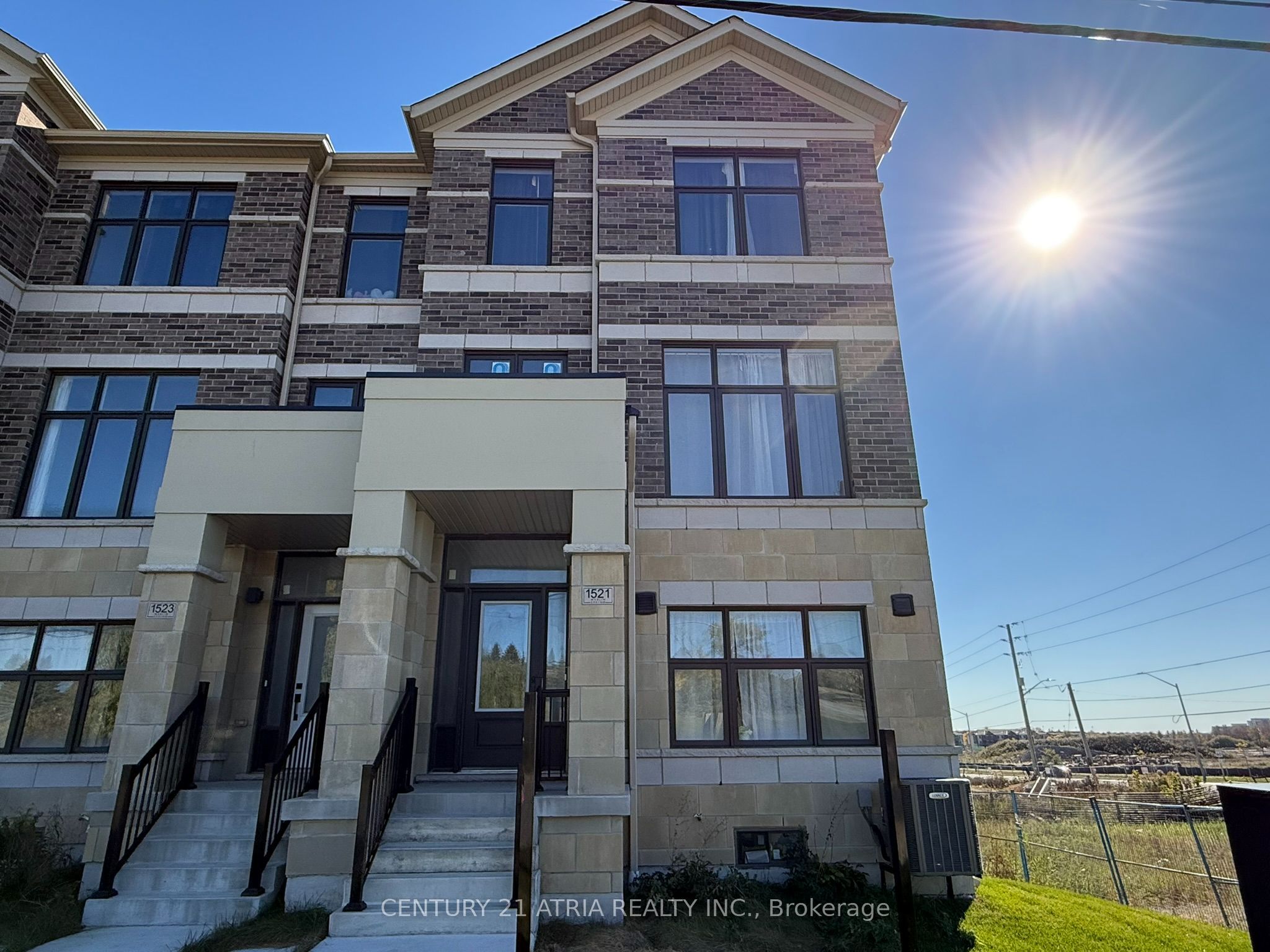 1521 19th Avenue Property Photo 1