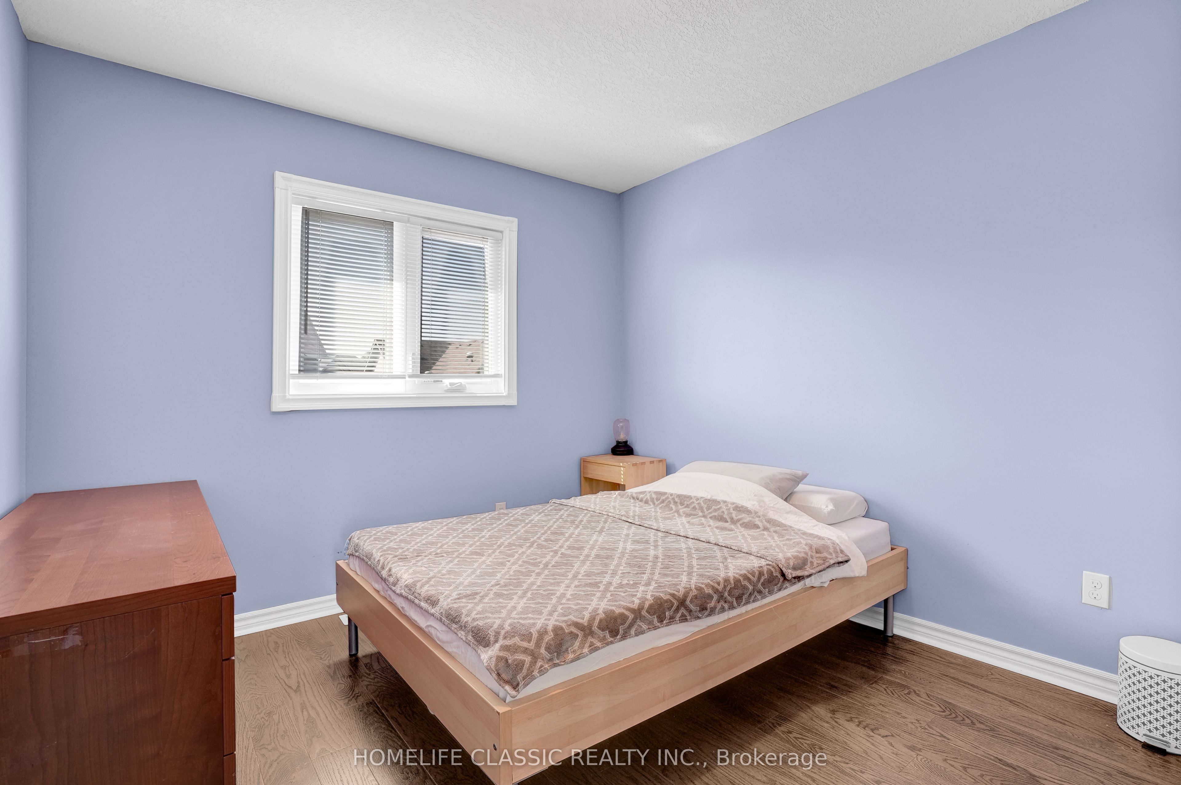 5 Irwin Crescent Property Photo 27