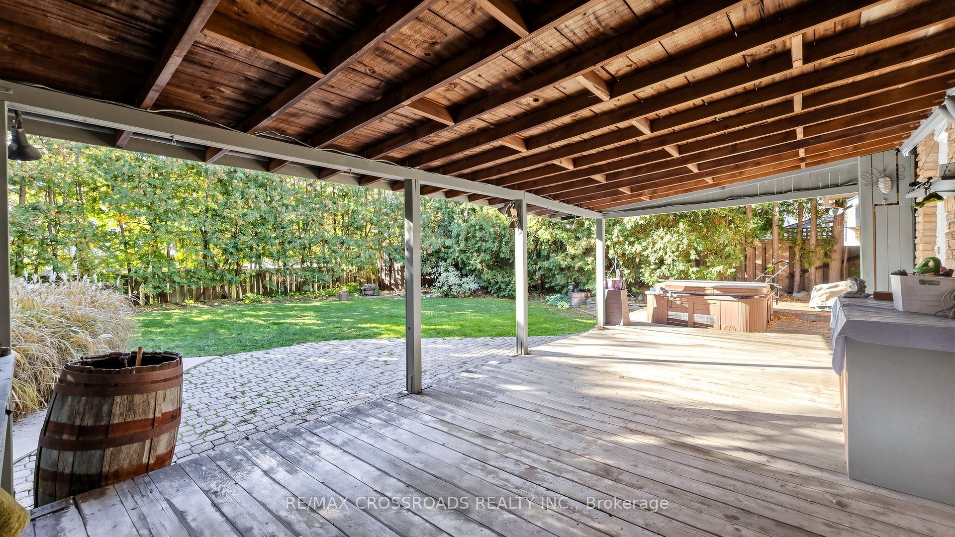 27 Hagerman Boulevard Property Photo 24