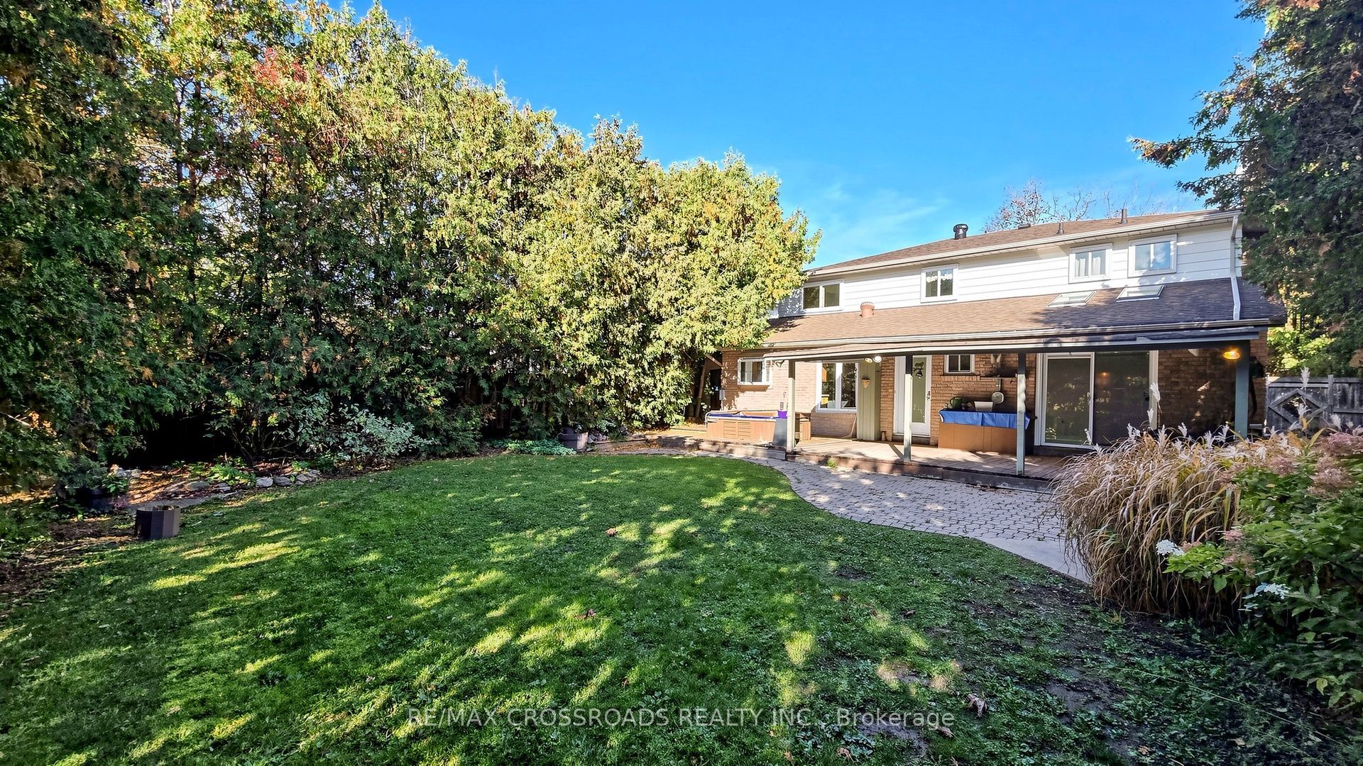 27 Hagerman Boulevard Property Photo 26