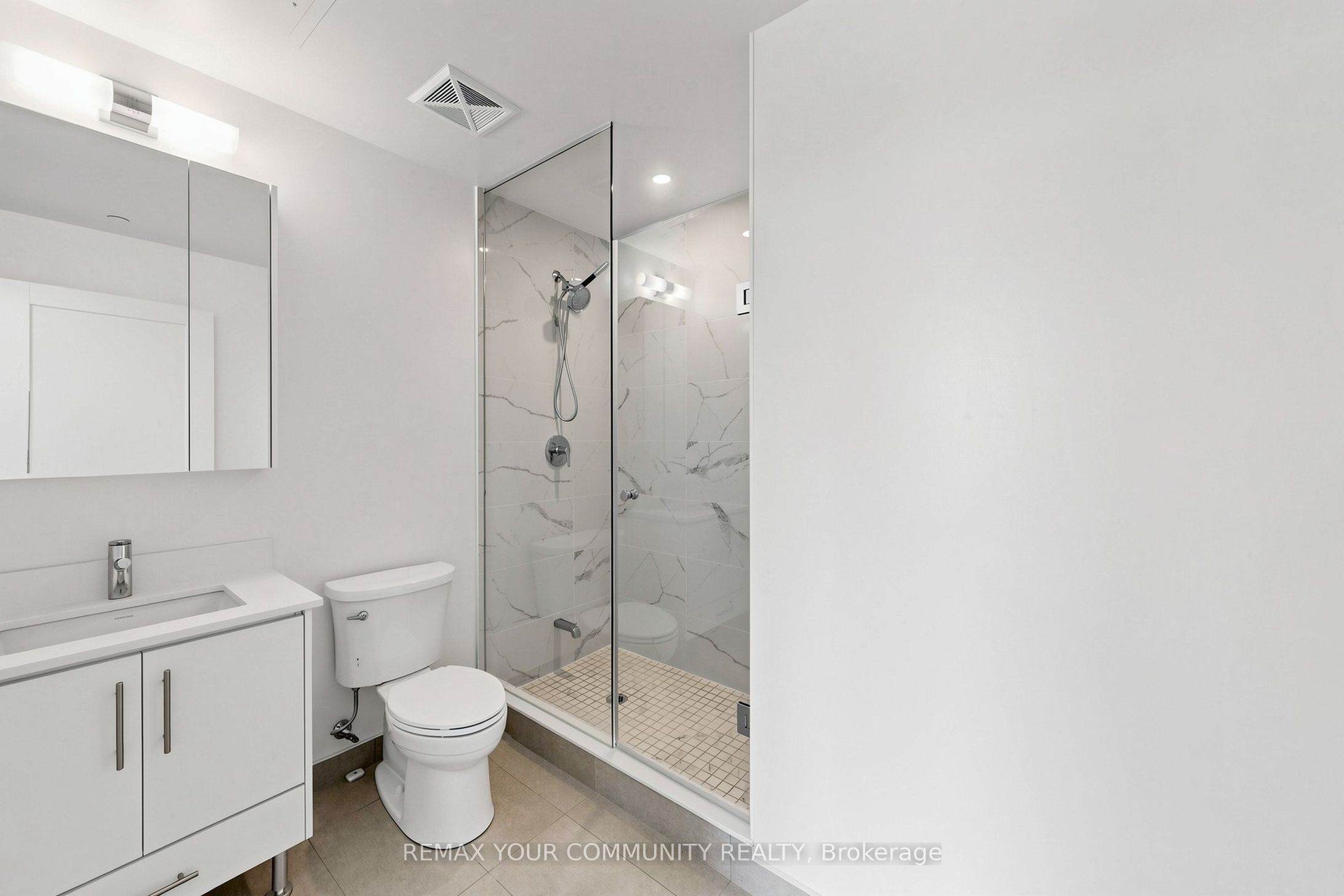 105 Oneida Crescent 2106 Property Photo 18