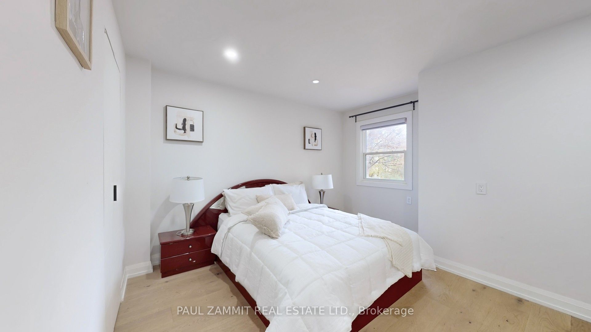31 Henderson Avenue Property Photo 15