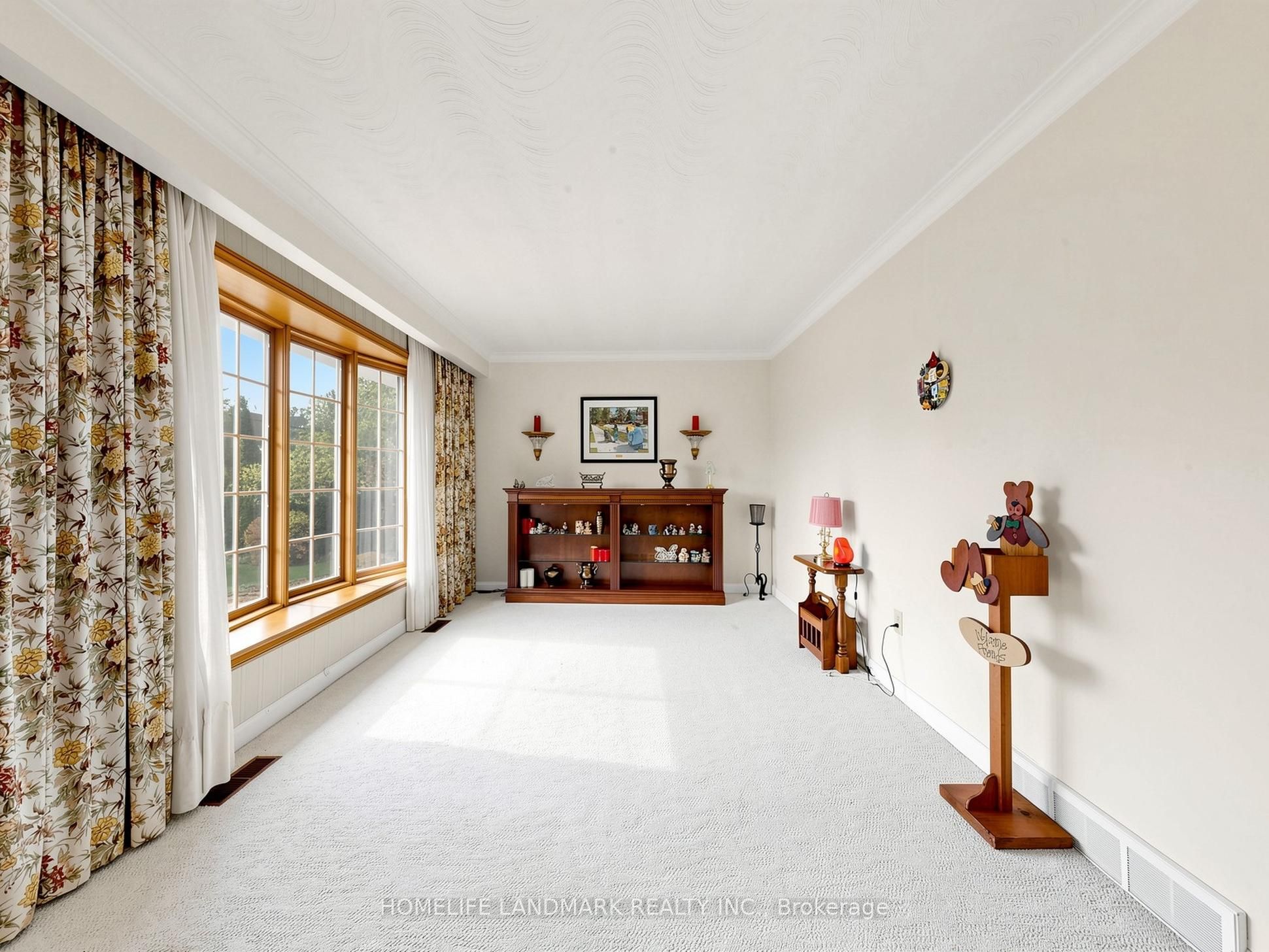 85 Patricia Drive Property Photo 3