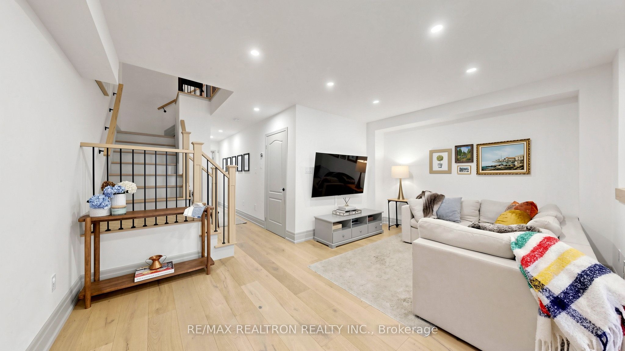 22 Coranto Way Property Photo 6