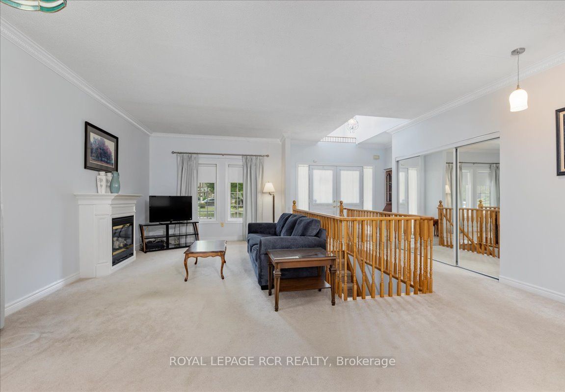 332 King Street Property Photo 4
