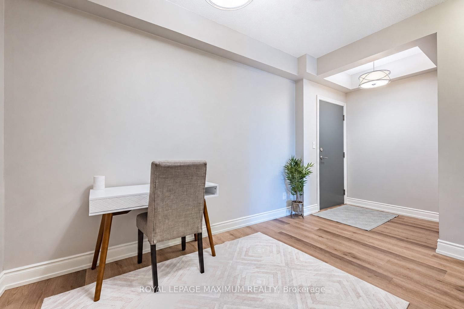 9600 Yonge Street 219b Property Photo 16
