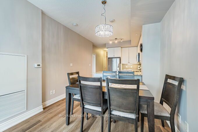 9600 Yonge Street 219b Property Photo 32